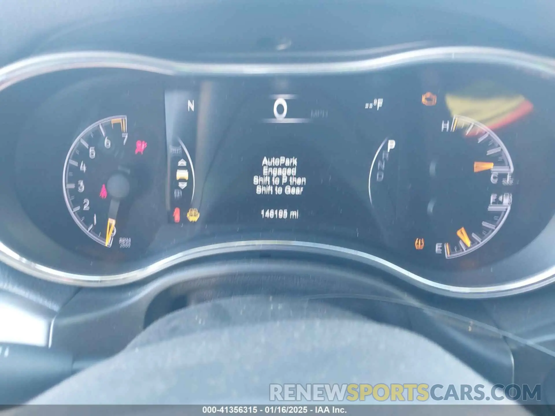 7 Photograph of a damaged car 1C4RJFAG6KC566619 JEEP GRAND CHEROKEE 2019