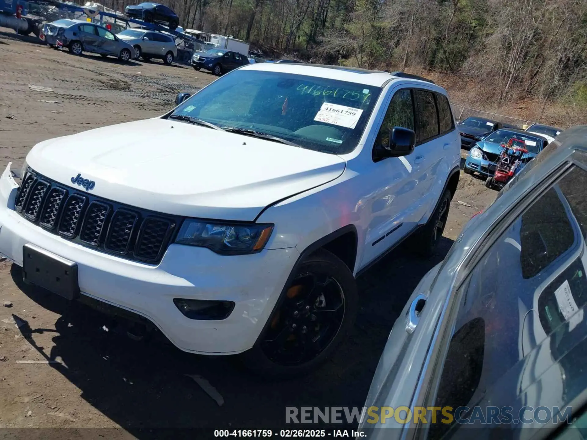2 Photograph of a damaged car 1C4RJFAG6KC641920 JEEP GRAND CHEROKEE 2019
