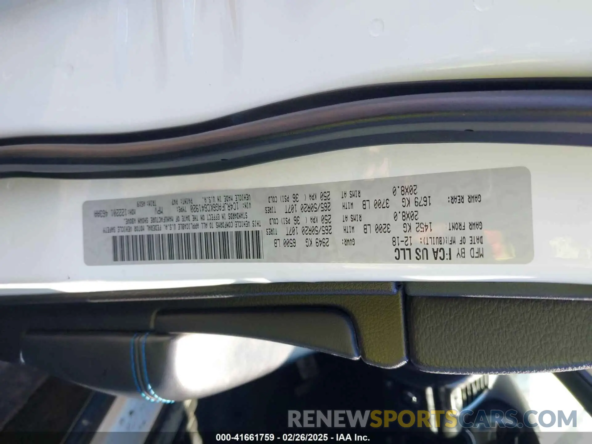 9 Photograph of a damaged car 1C4RJFAG6KC641920 JEEP GRAND CHEROKEE 2019