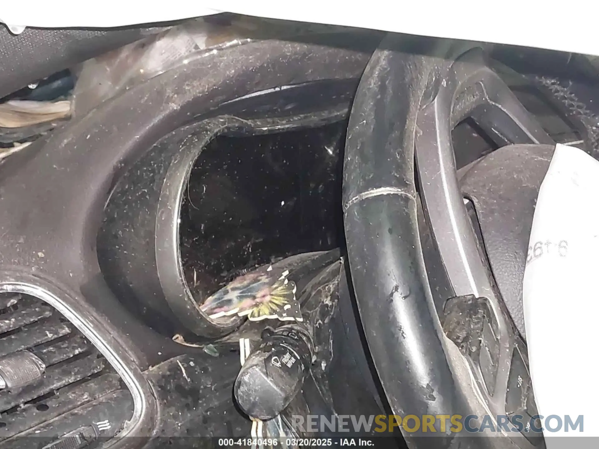 7 Photograph of a damaged car 1C4RJFAG6KC667045 JEEP GRAND CHEROKEE 2019