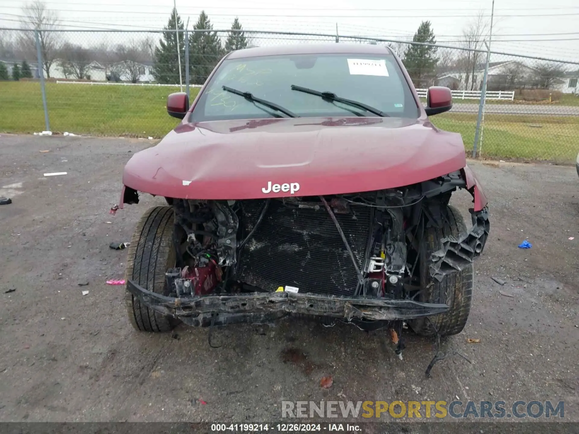 11 Photograph of a damaged car 1C4RJFAG8KC669301 JEEP GRAND CHEROKEE 2019