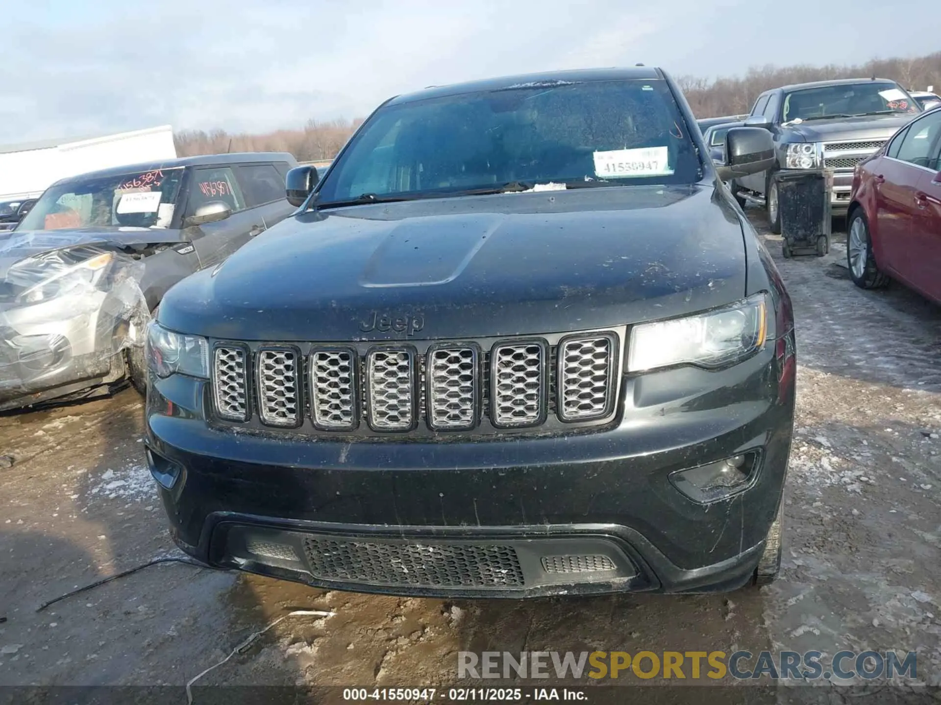 13 Photograph of a damaged car 1C4RJFAG8KC677706 JEEP GRAND CHEROKEE 2019