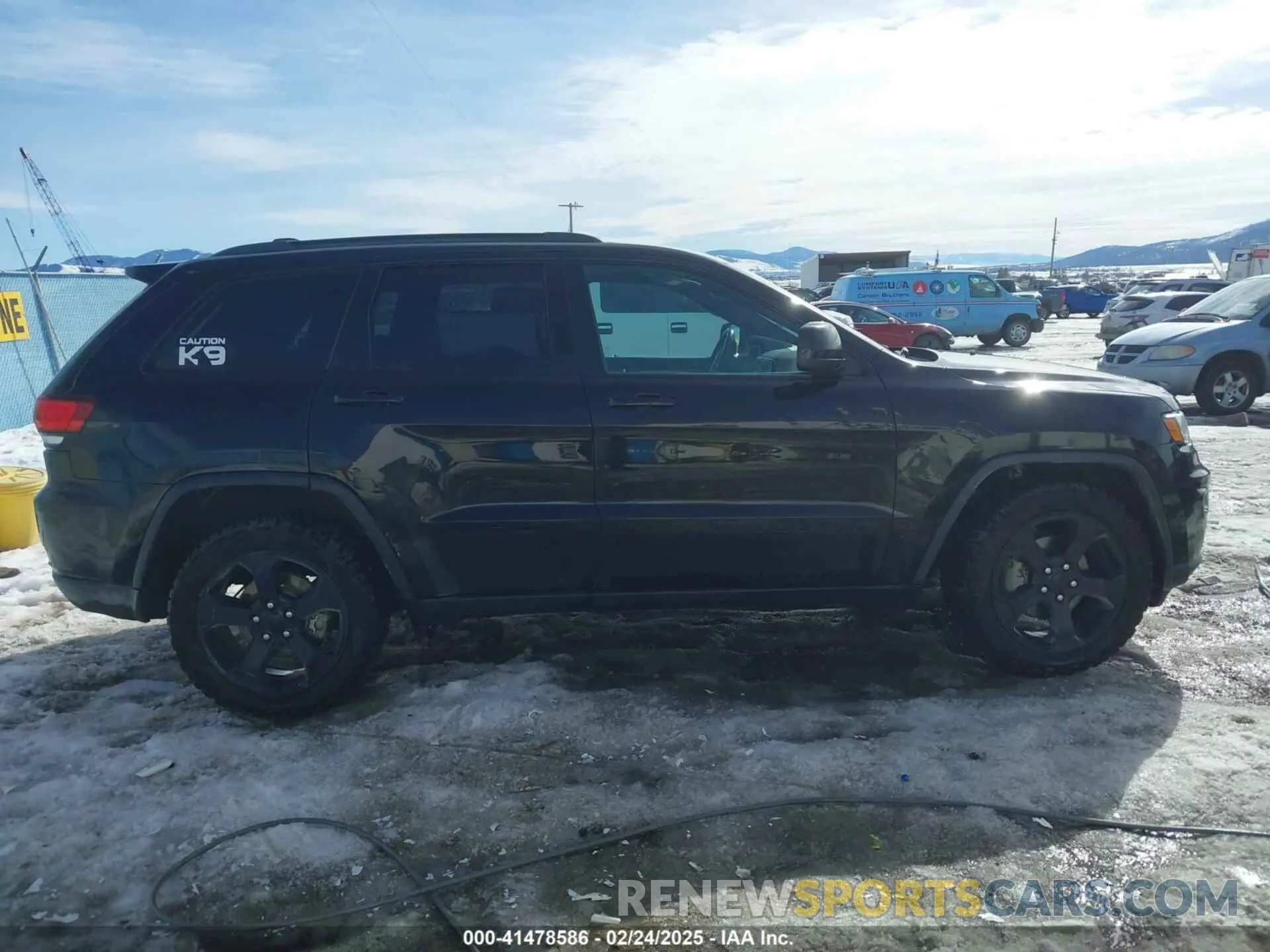 13 Photograph of a damaged car 1C4RJFAG9KC545246 JEEP GRAND CHEROKEE 2019