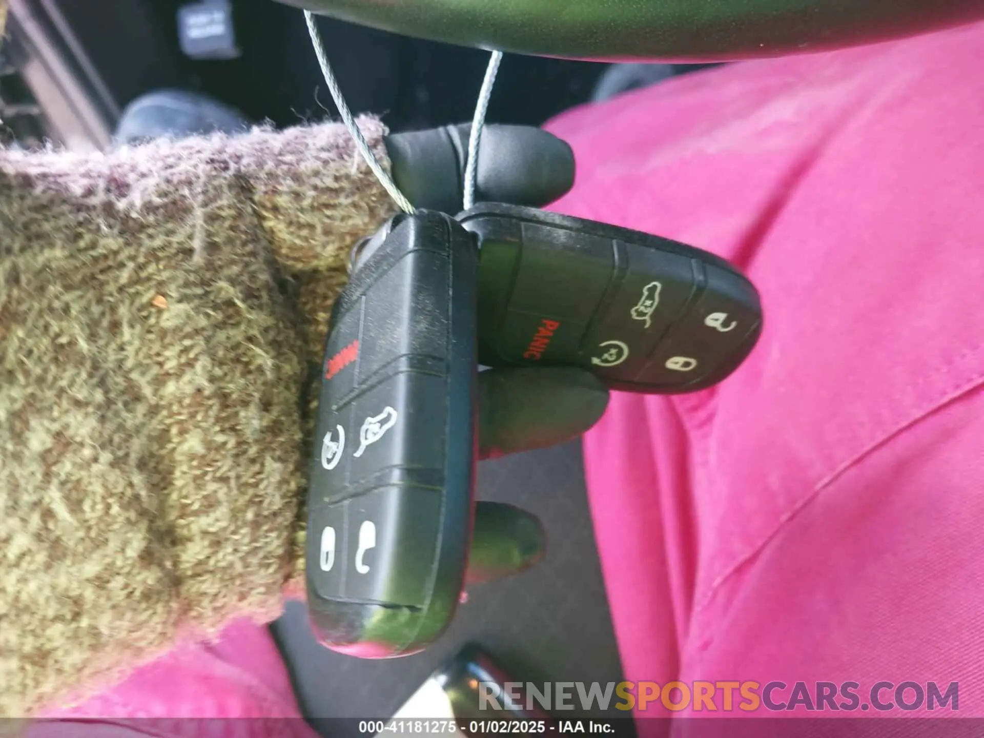 11 Photograph of a damaged car 1C4RJFAGXKC537978 JEEP GRAND CHEROKEE 2019
