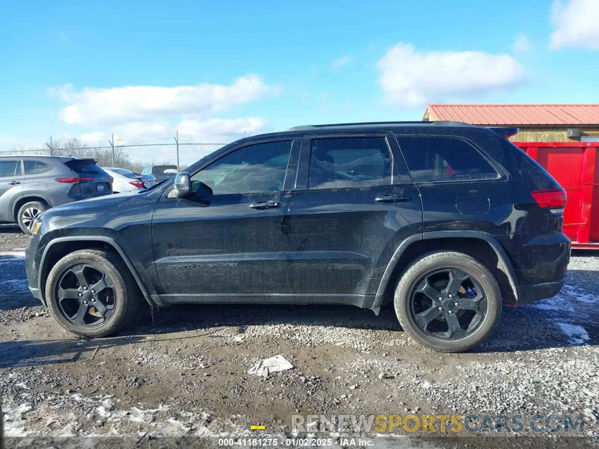 15 Photograph of a damaged car 1C4RJFAGXKC537978 JEEP GRAND CHEROKEE 2019