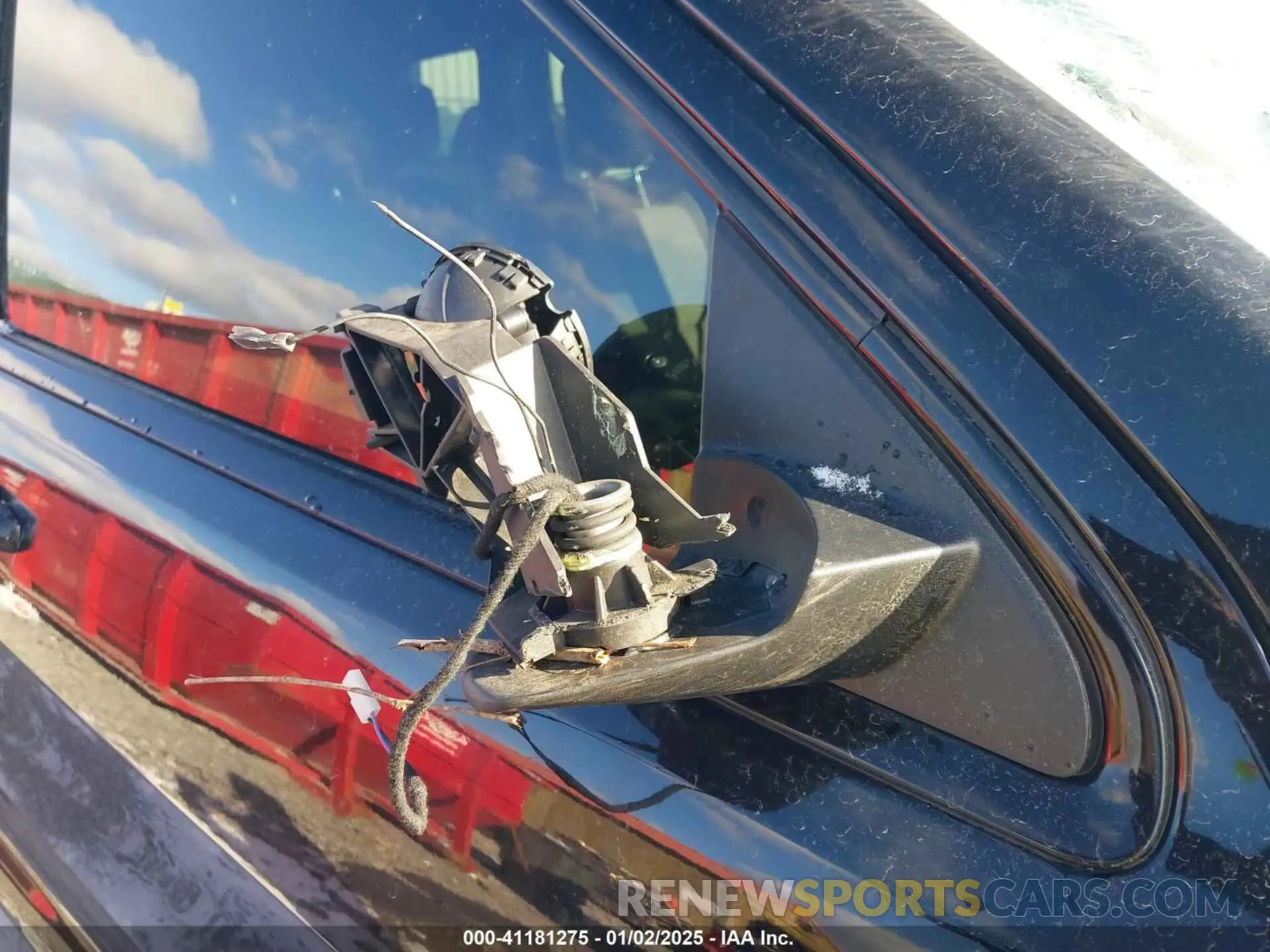 6 Photograph of a damaged car 1C4RJFAGXKC537978 JEEP GRAND CHEROKEE 2019