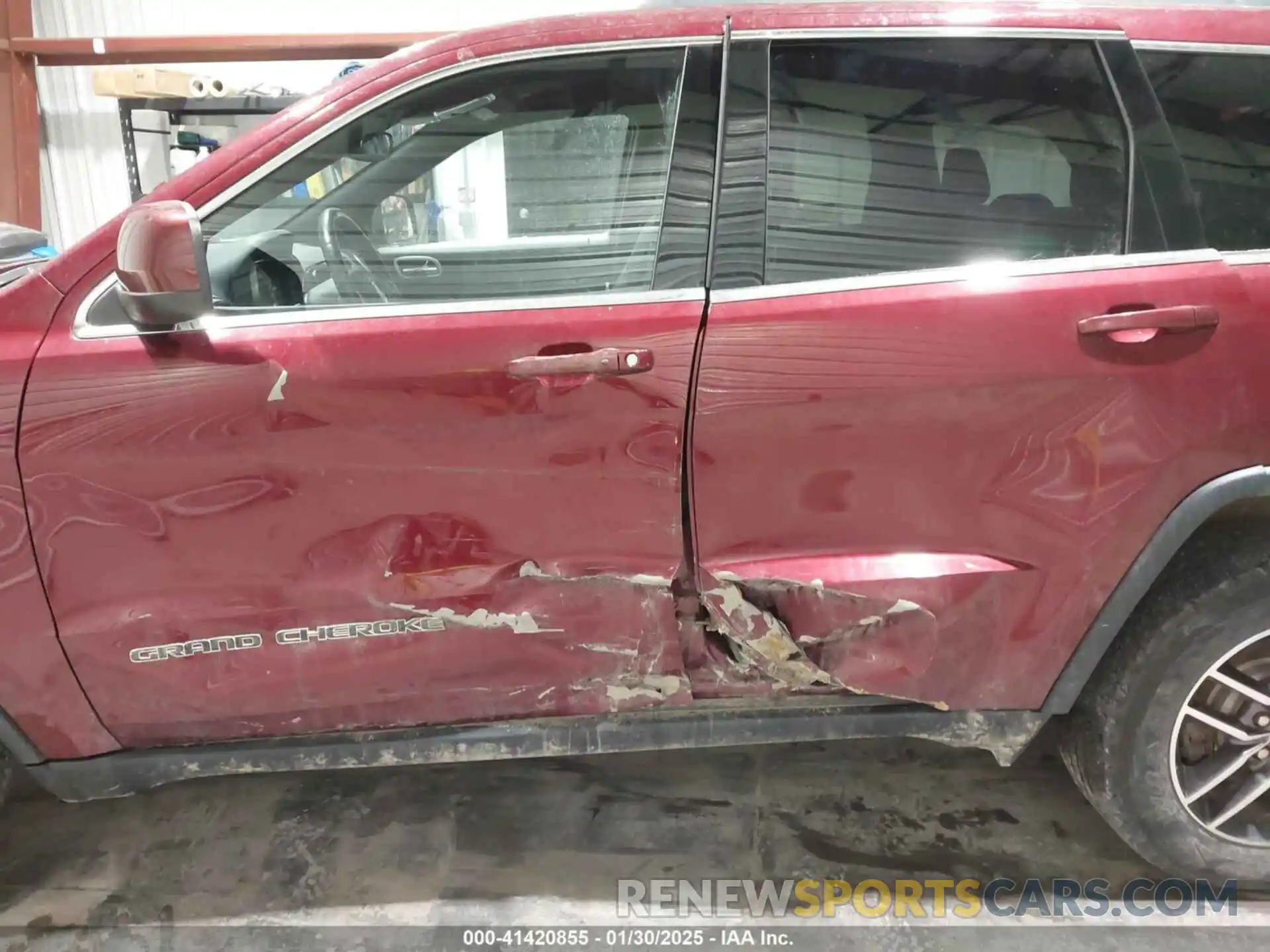 6 Photograph of a damaged car 1C4RJFAGXKC818887 JEEP GRAND CHEROKEE 2019