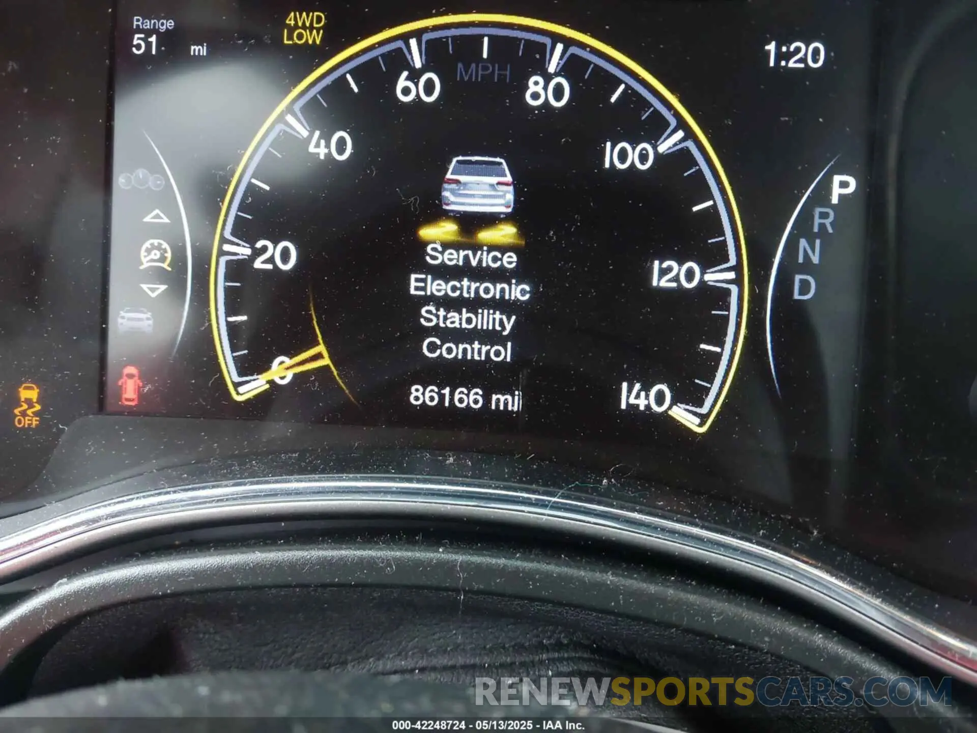 15 Photograph of a damaged car 1C4RJFBG0KC665497 JEEP GRAND CHEROKEE 2019