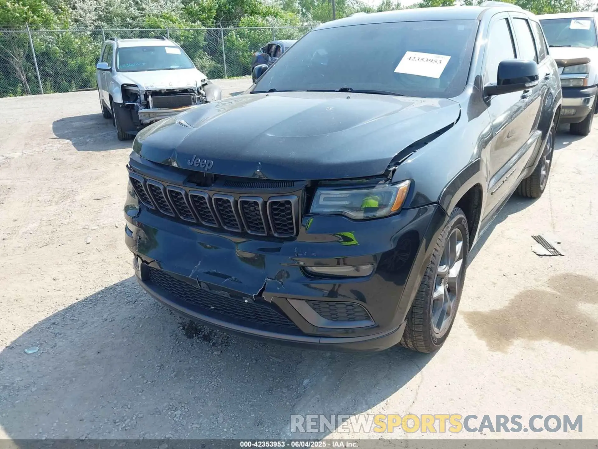 6 Photograph of a damaged car 1C4RJFBG0KC807816 JEEP GRAND CHEROKEE 2019