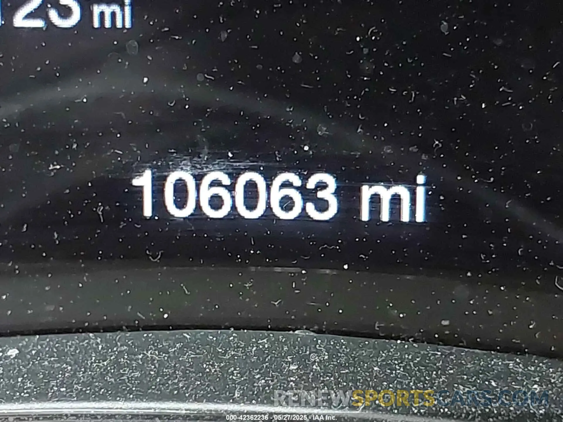 15 Photograph of a damaged car 1C4RJFBG0KC808660 JEEP GRAND CHEROKEE 2019