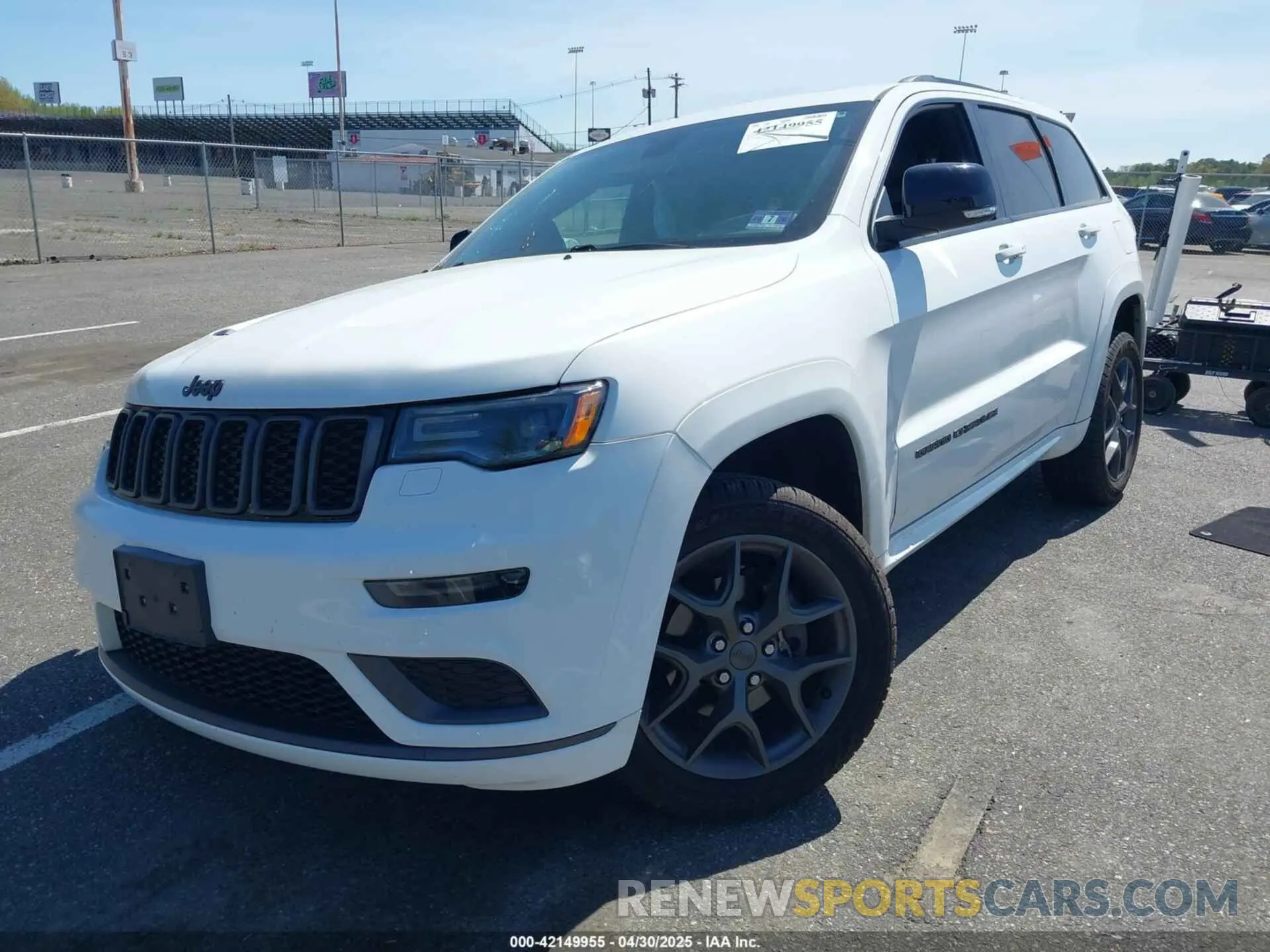 2 Photograph of a damaged car 1C4RJFBG1KC679229 JEEP GRAND CHEROKEE 2019