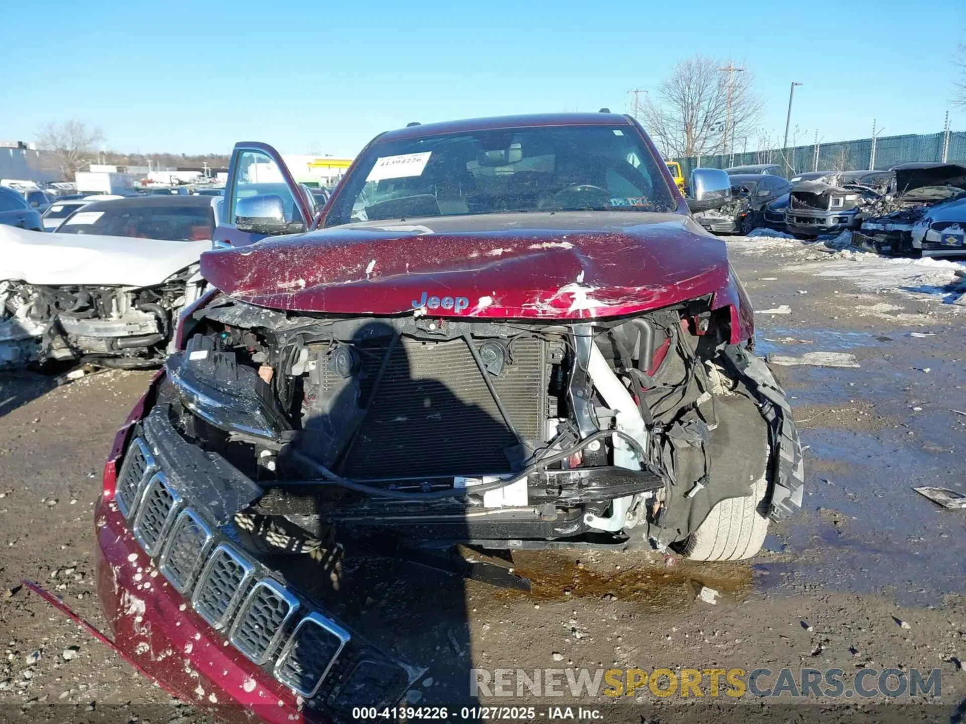 11 Photograph of a damaged car 1C4RJFBG1KC841988 JEEP GRAND CHEROKEE 2019