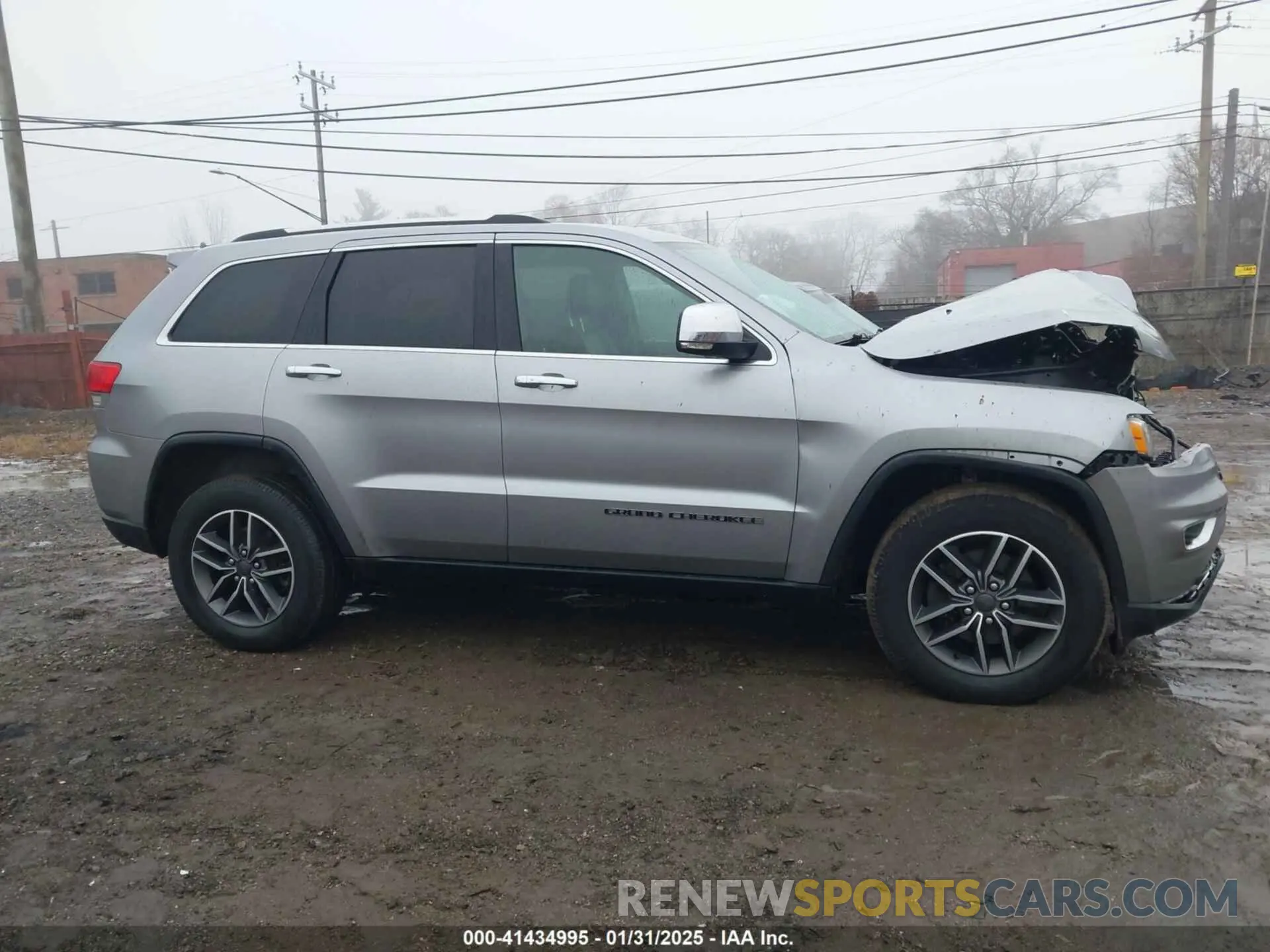 13 Photograph of a damaged car 1C4RJFBG1KC846835 JEEP GRAND CHEROKEE 2019