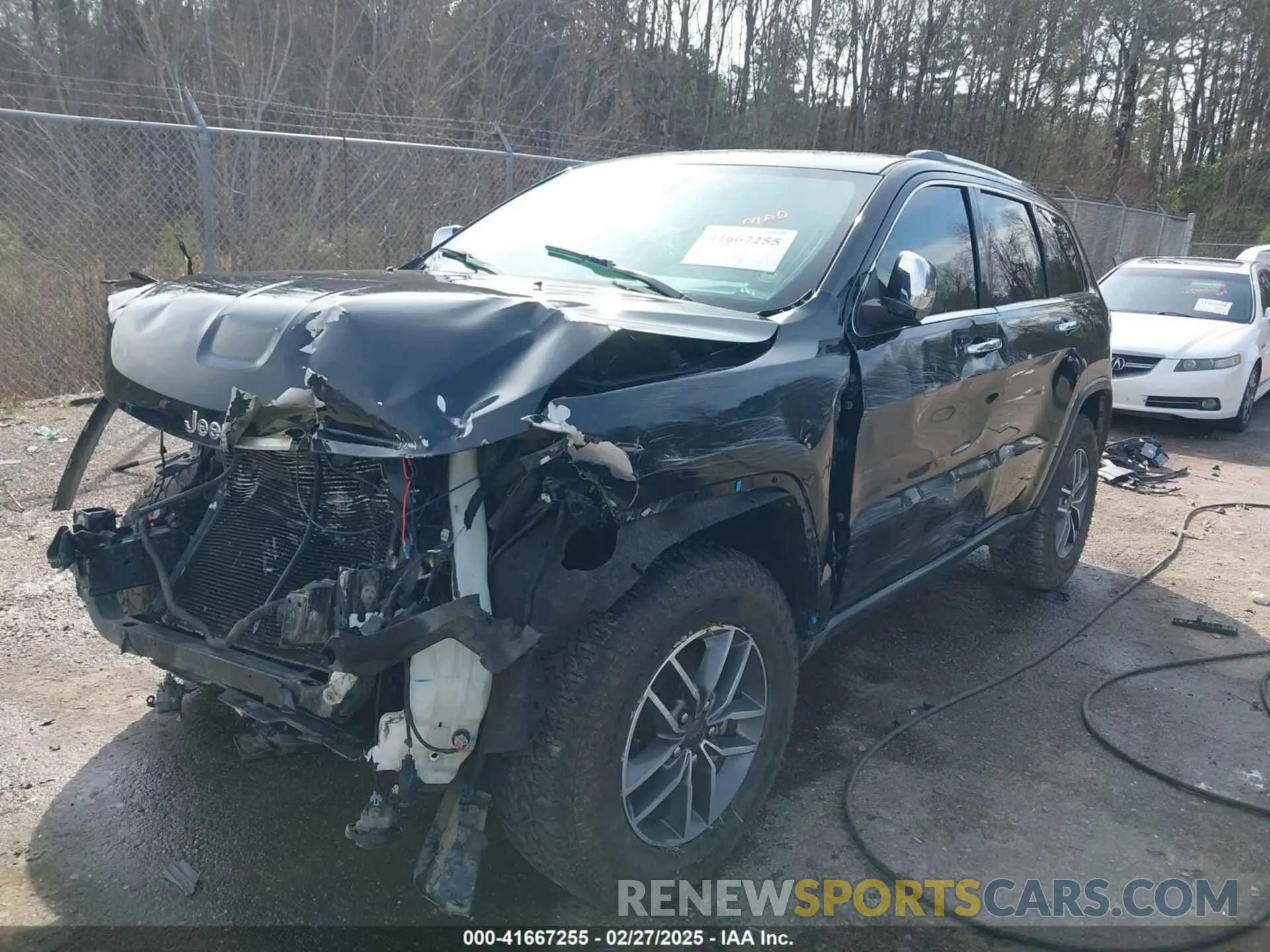 2 Photograph of a damaged car 1C4RJFBG2KC749160 JEEP GRAND CHEROKEE 2019