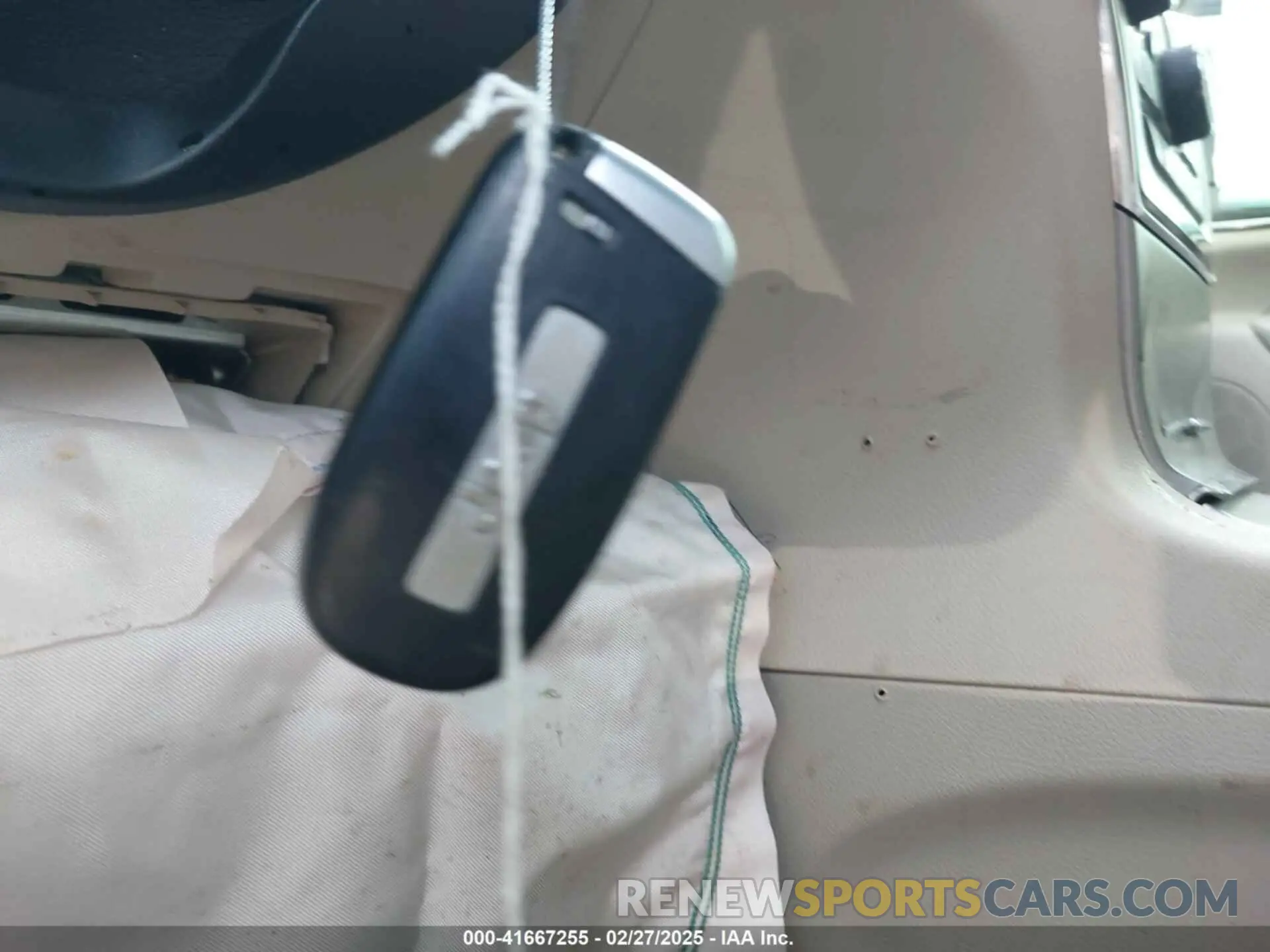 7 Photograph of a damaged car 1C4RJFBG2KC749160 JEEP GRAND CHEROKEE 2019