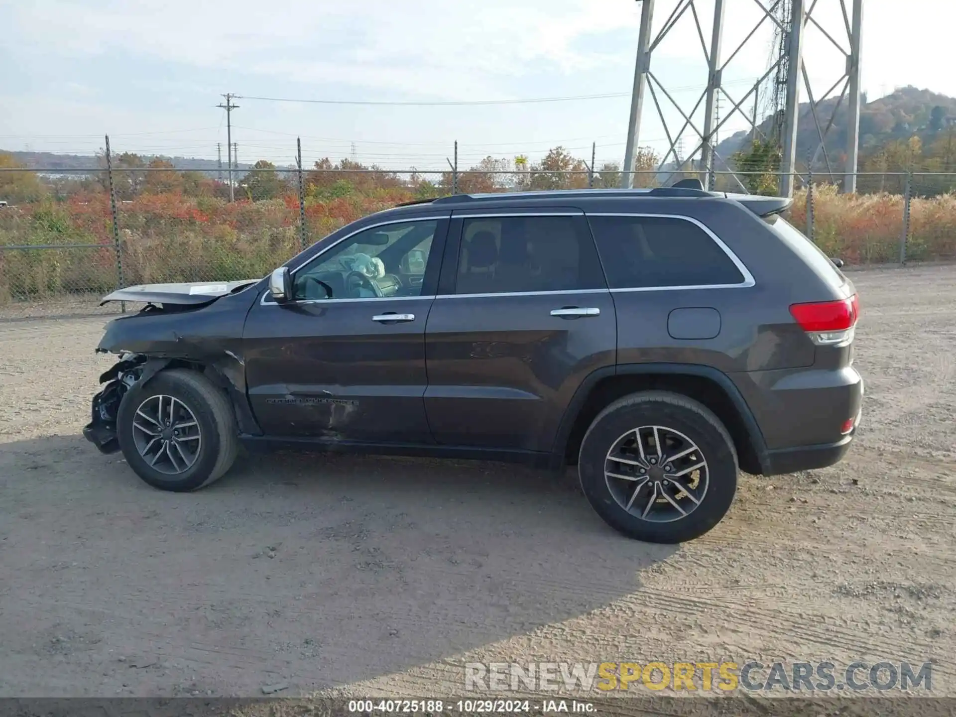 15 Photograph of a damaged car 1C4RJFBG3KC637113 JEEP GRAND CHEROKEE 2019