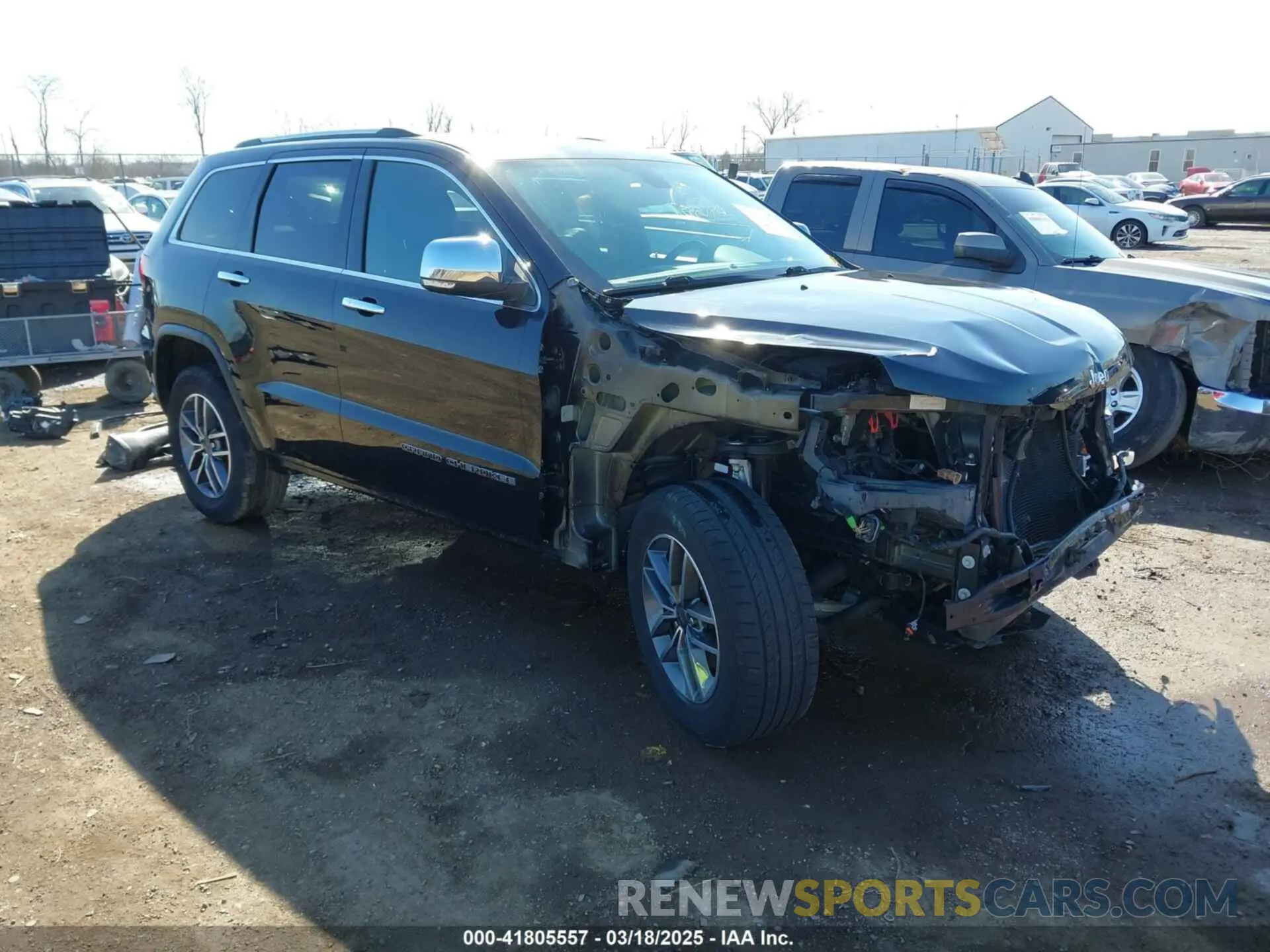 1 Photograph of a damaged car 1C4RJFBG4KC711834 JEEP GRAND CHEROKEE 2019