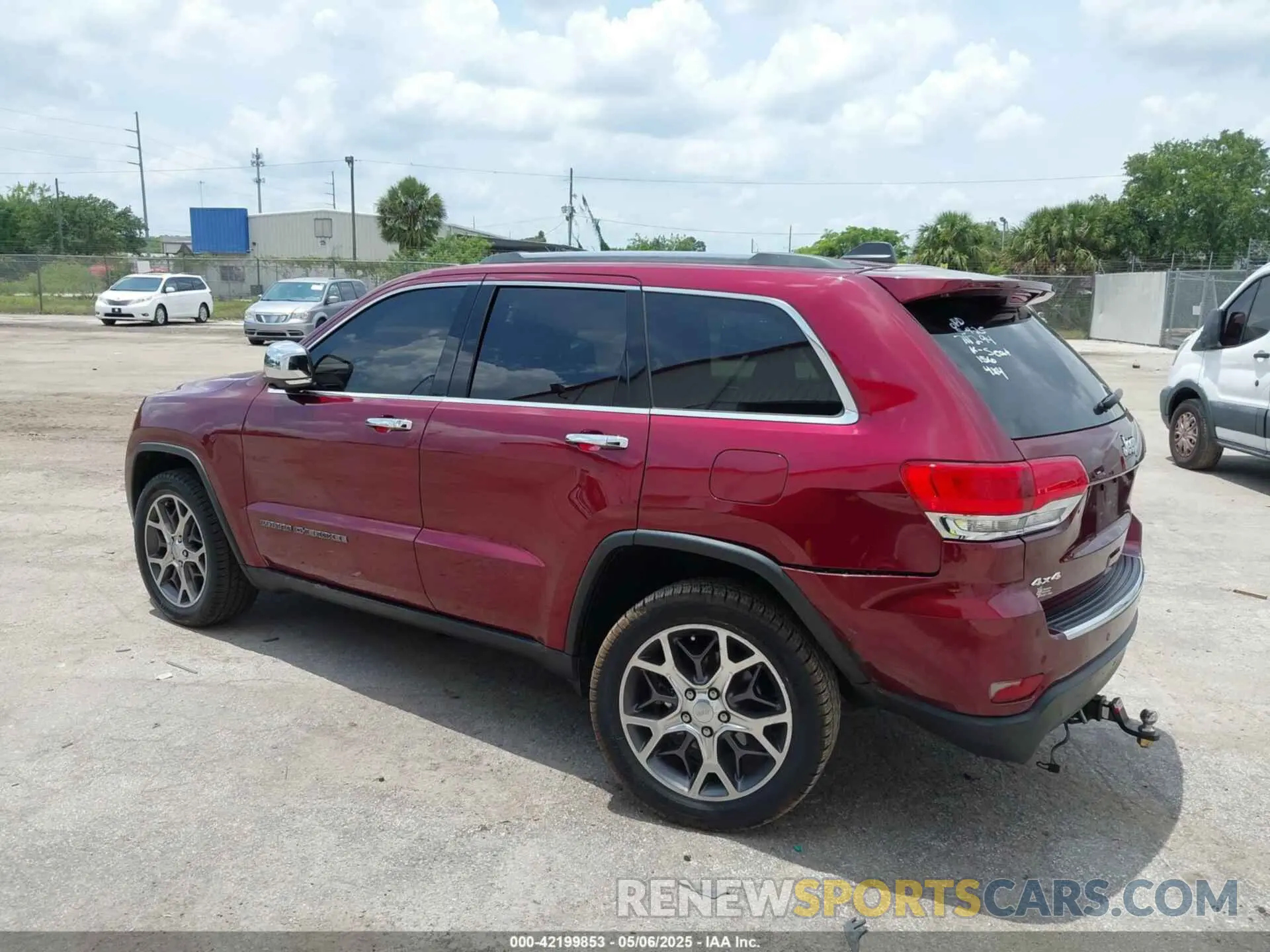 6 Photograph of a damaged car 1C4RJFBG4KC787828 JEEP GRAND CHEROKEE 2019