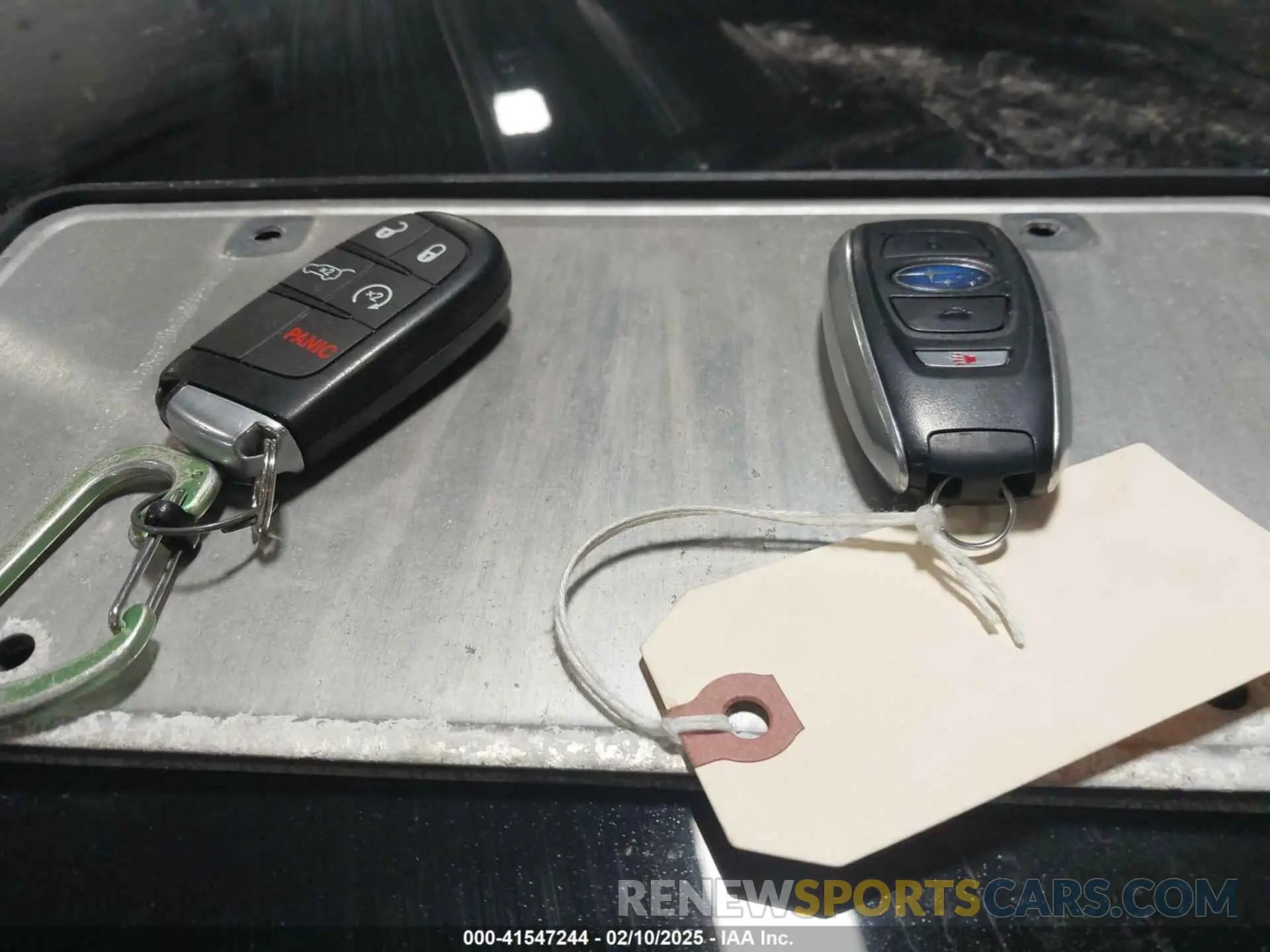 11 Photograph of a damaged car 1C4RJFBG4KC840222 JEEP GRAND CHEROKEE 2019