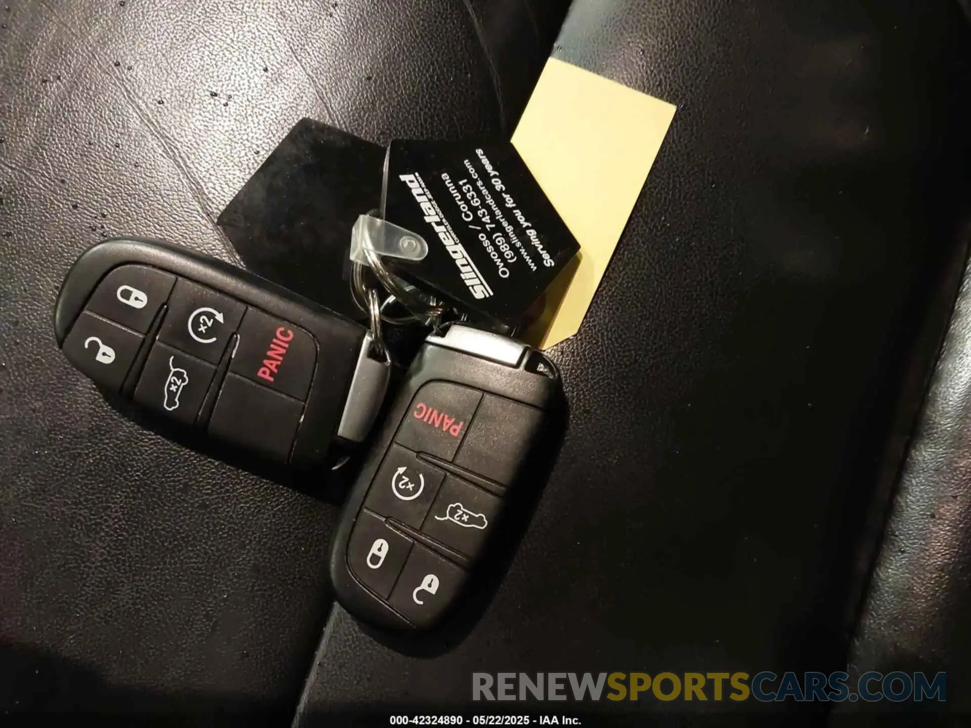 11 Photograph of a damaged car 1C4RJFBG5KC759942 JEEP GRAND CHEROKEE 2019