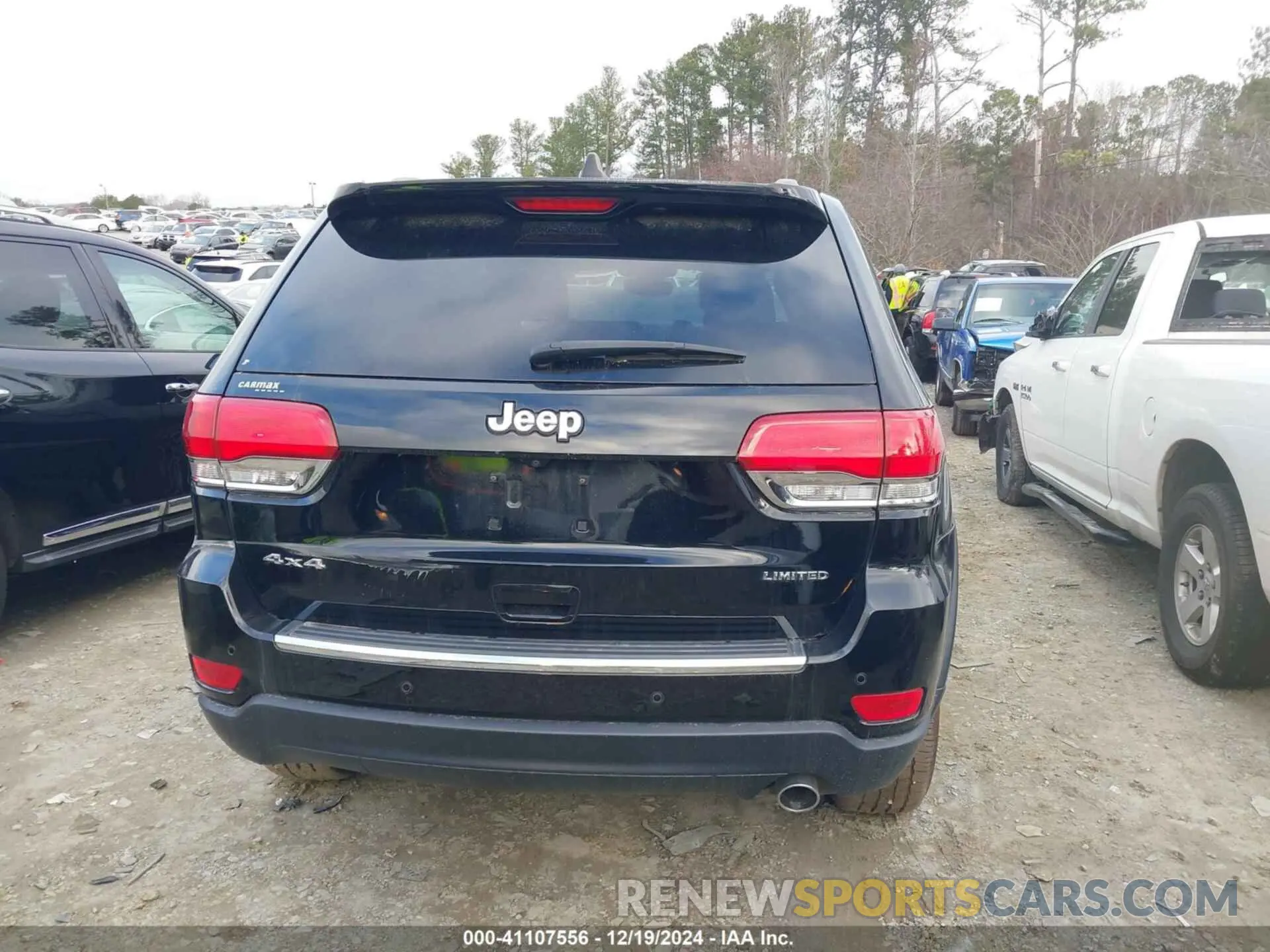 15 Photograph of a damaged car 1C4RJFBG6KC595407 JEEP GRAND CHEROKEE 2019