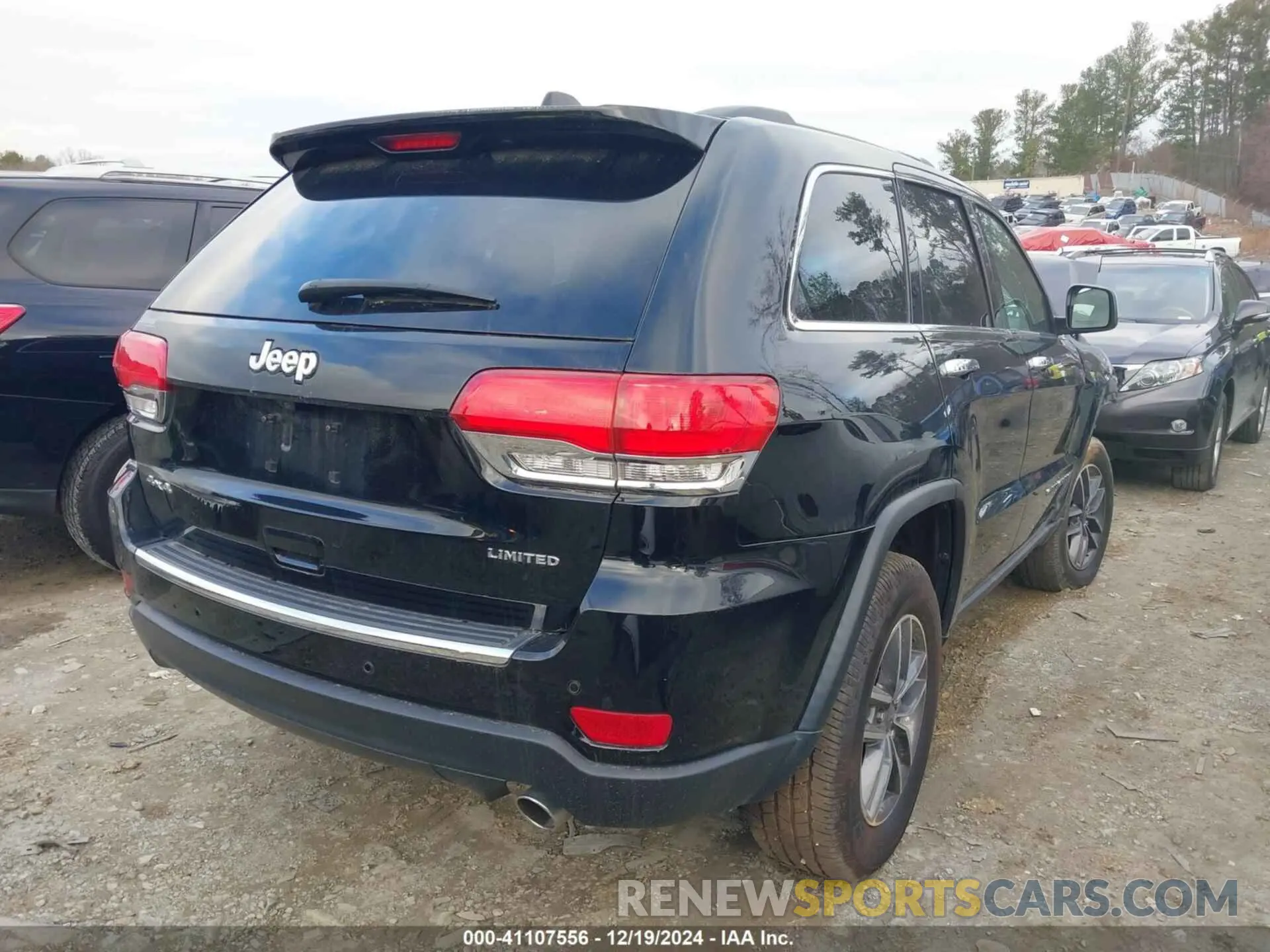4 Photograph of a damaged car 1C4RJFBG6KC595407 JEEP GRAND CHEROKEE 2019