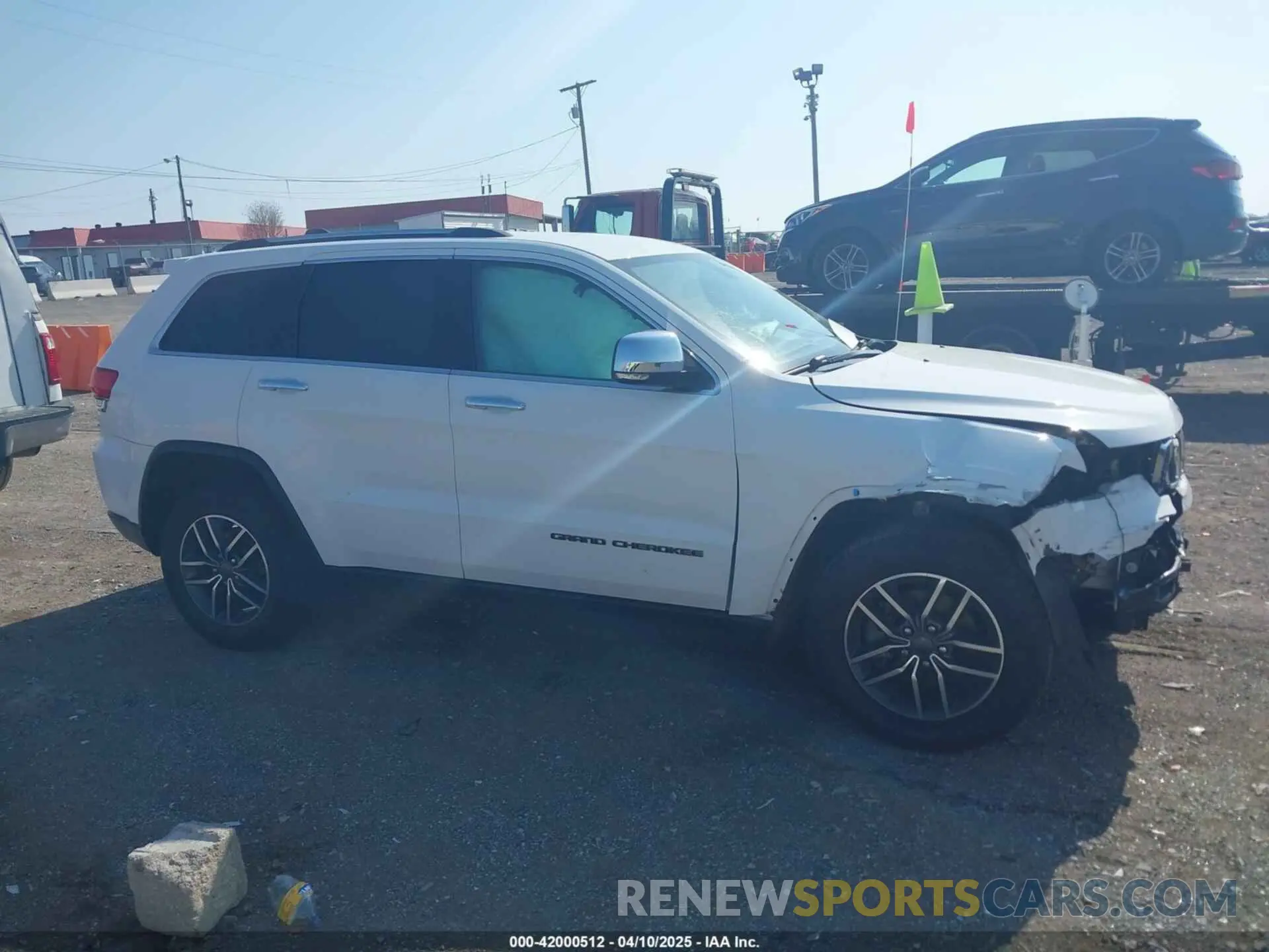 13 Photograph of a damaged car 1C4RJFBG7KC579264 JEEP GRAND CHEROKEE 2019