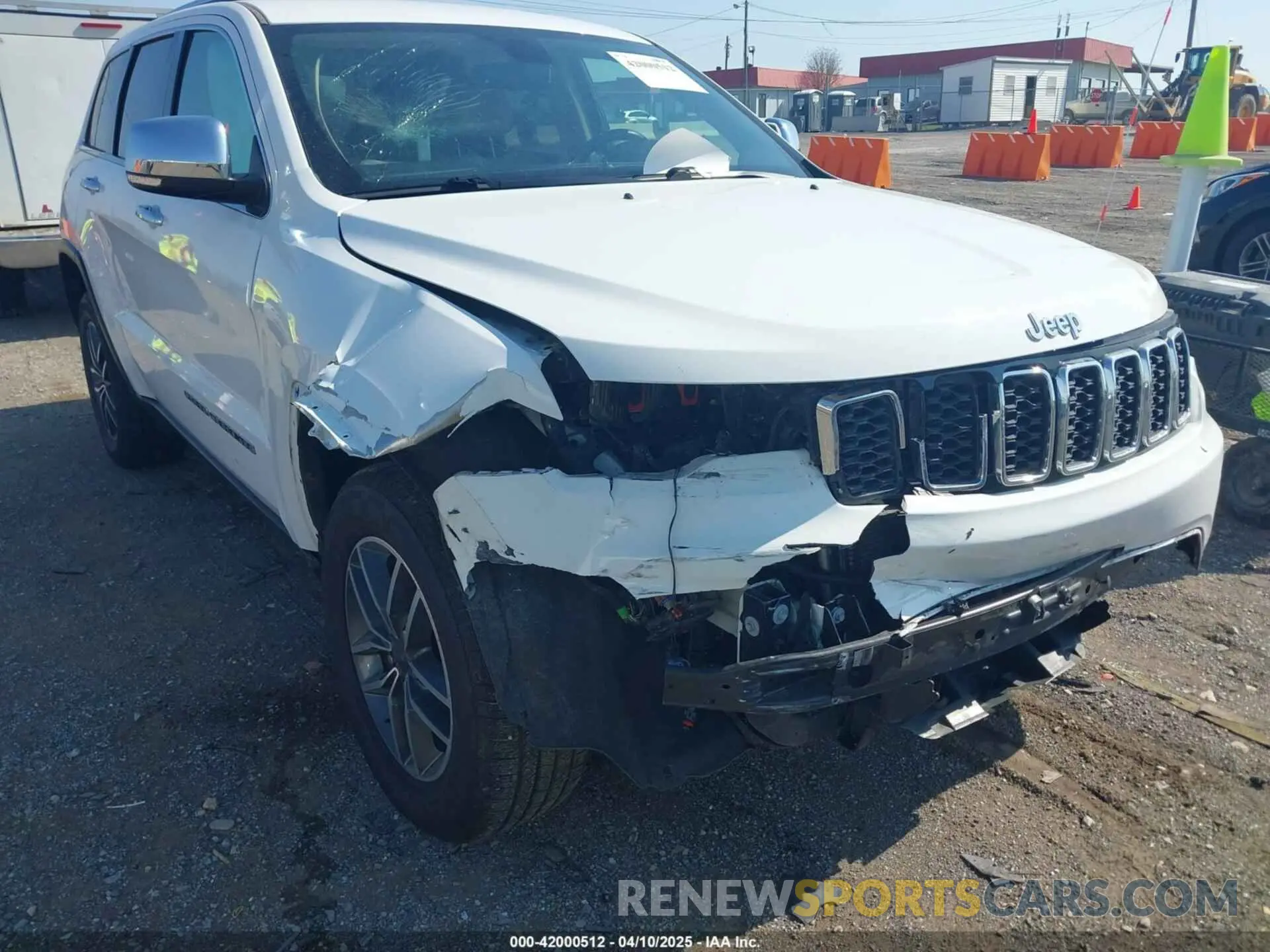 6 Photograph of a damaged car 1C4RJFBG7KC579264 JEEP GRAND CHEROKEE 2019