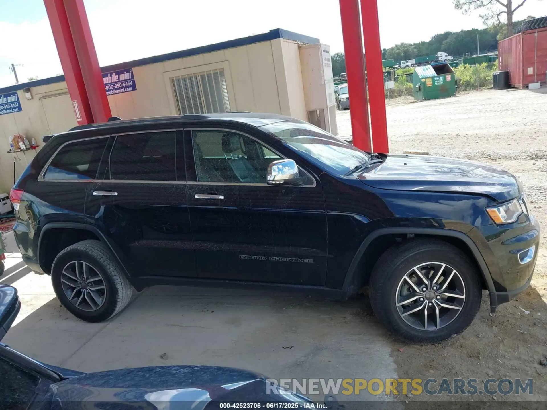 13 Photograph of a damaged car 1C4RJFBG7KC711908 JEEP GRAND CHEROKEE 2019