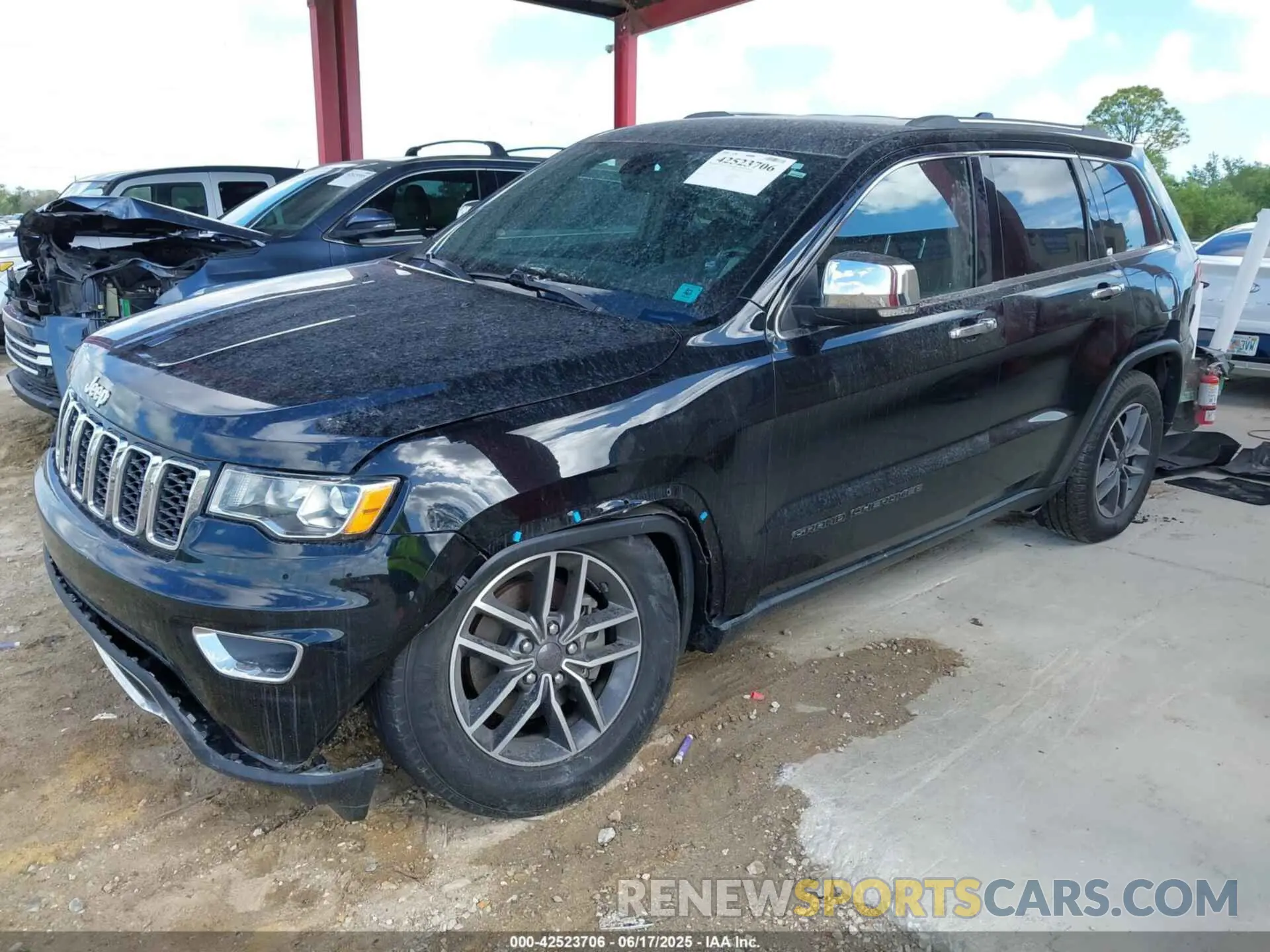 2 Photograph of a damaged car 1C4RJFBG7KC711908 JEEP GRAND CHEROKEE 2019
