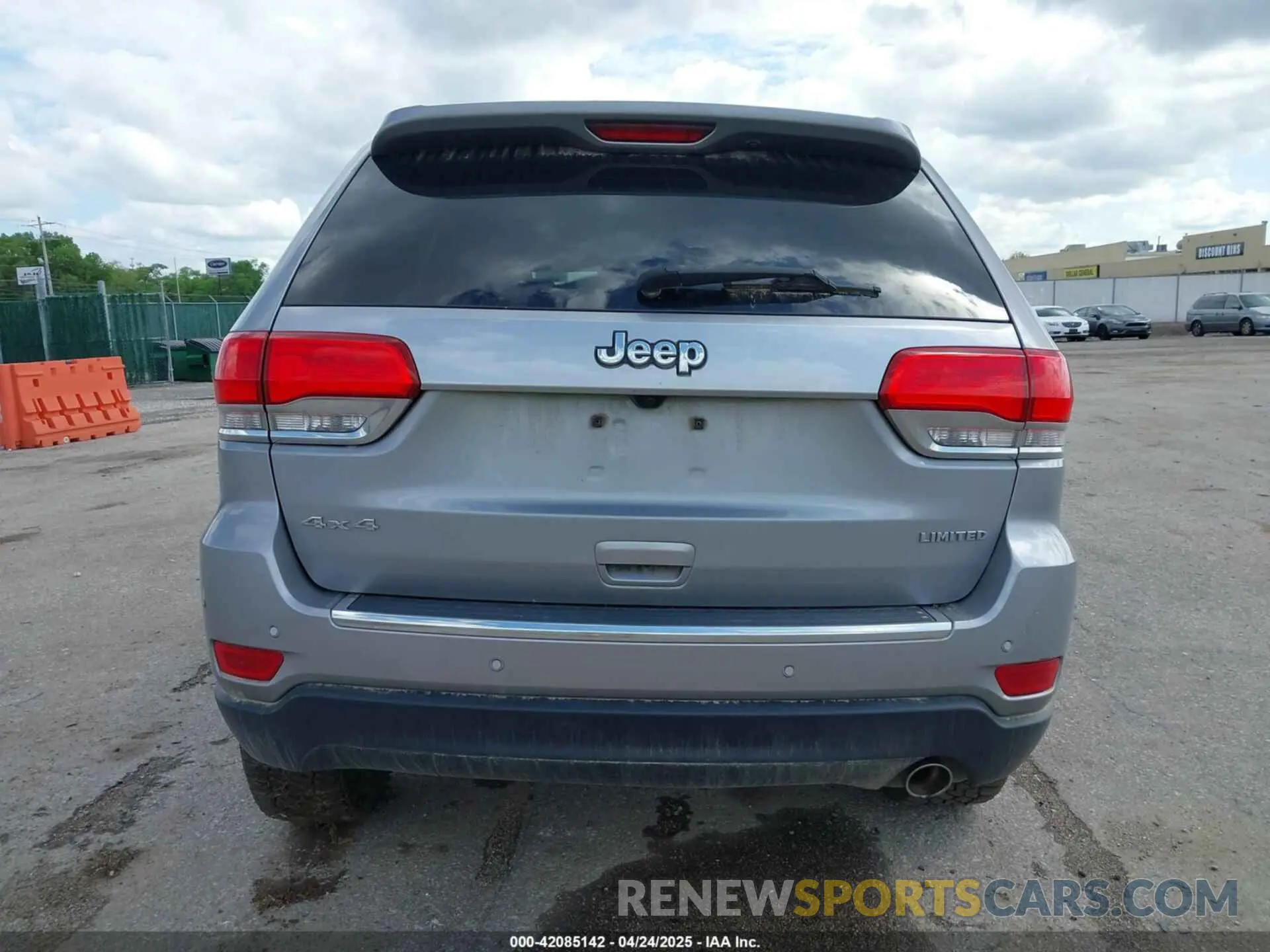16 Photograph of a damaged car 1C4RJFBG7KC734850 JEEP GRAND CHEROKEE 2019