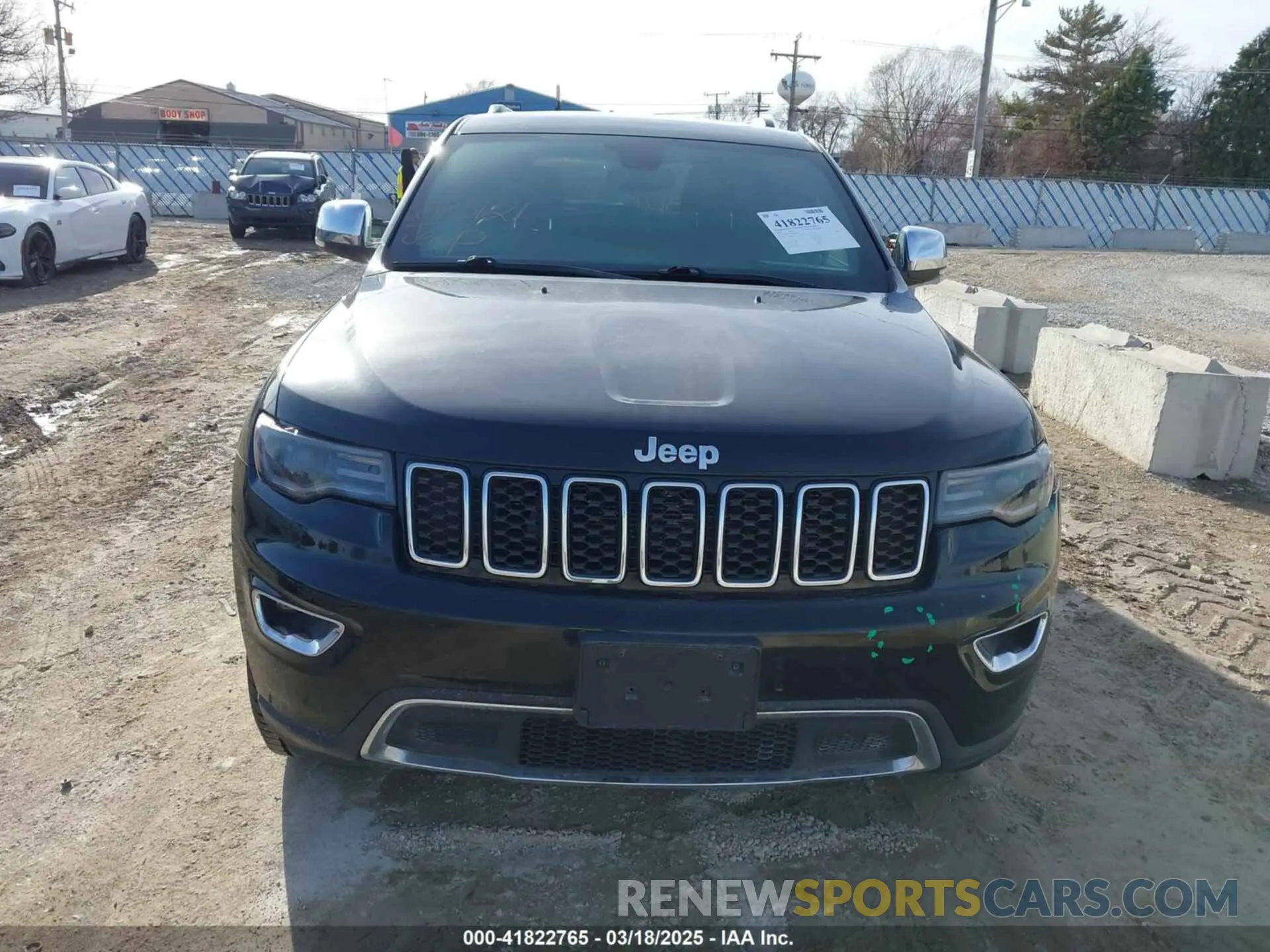 13 Photograph of a damaged car 1C4RJFBG7KC782834 JEEP GRAND CHEROKEE 2019