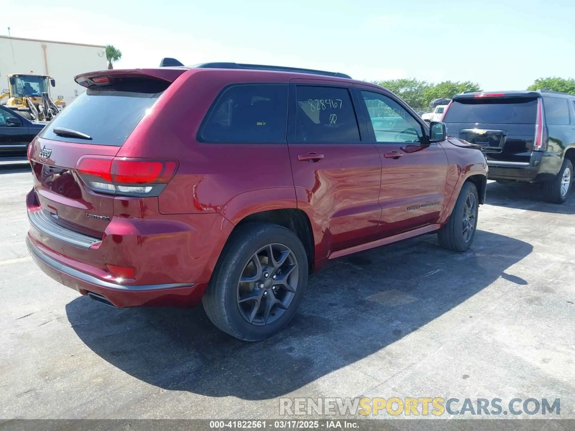 4 Photograph of a damaged car 1C4RJFBG7KC828467 JEEP GRAND CHEROKEE 2019