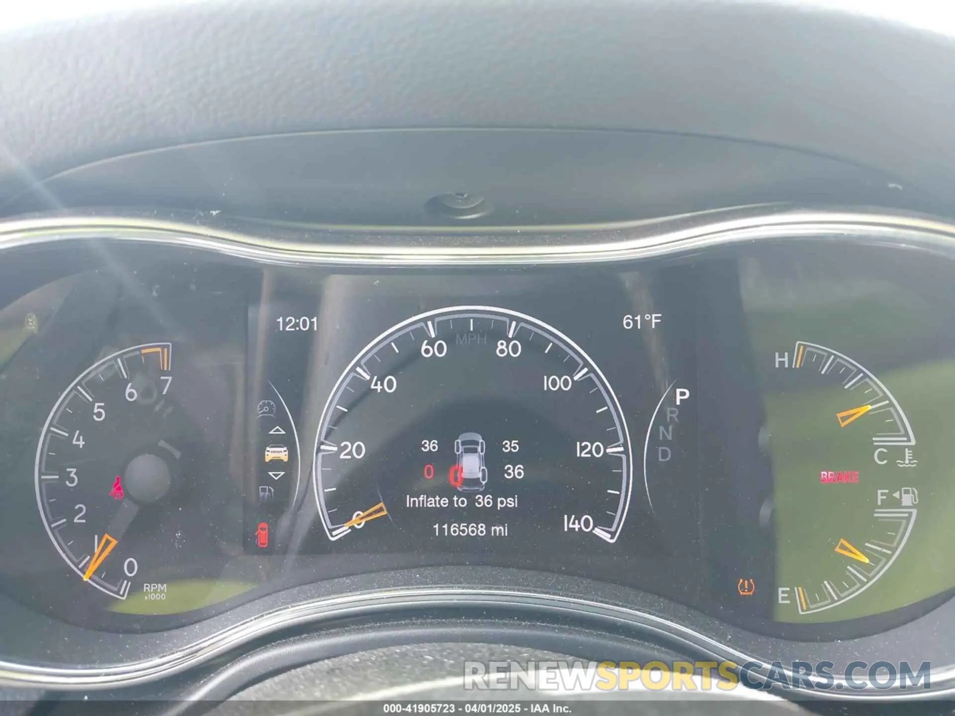7 Photograph of a damaged car 1C4RJFBG8KC552204 JEEP GRAND CHEROKEE 2019