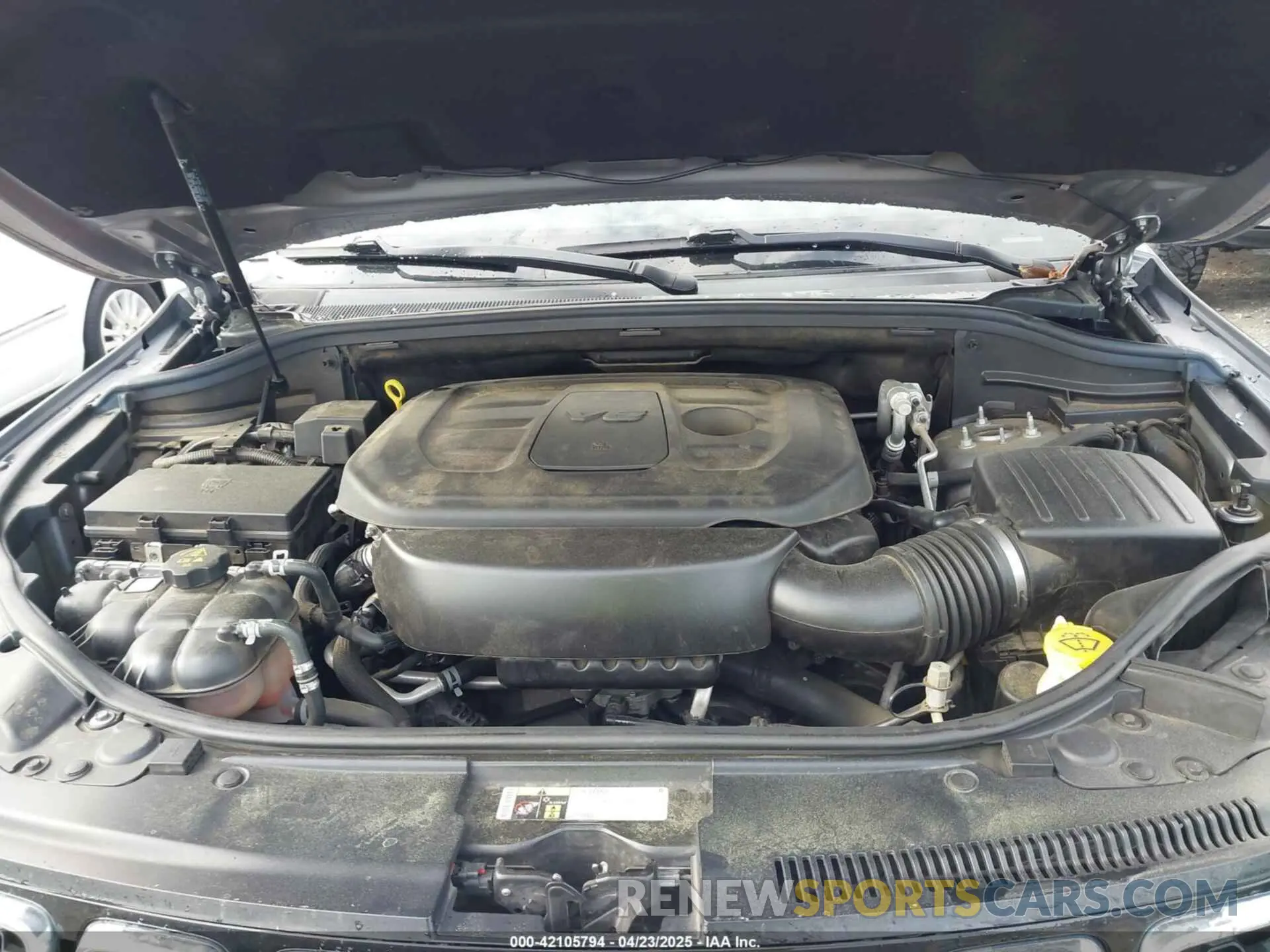 10 Photograph of a damaged car 1C4RJFBG8KC799478 JEEP GRAND CHEROKEE 2019