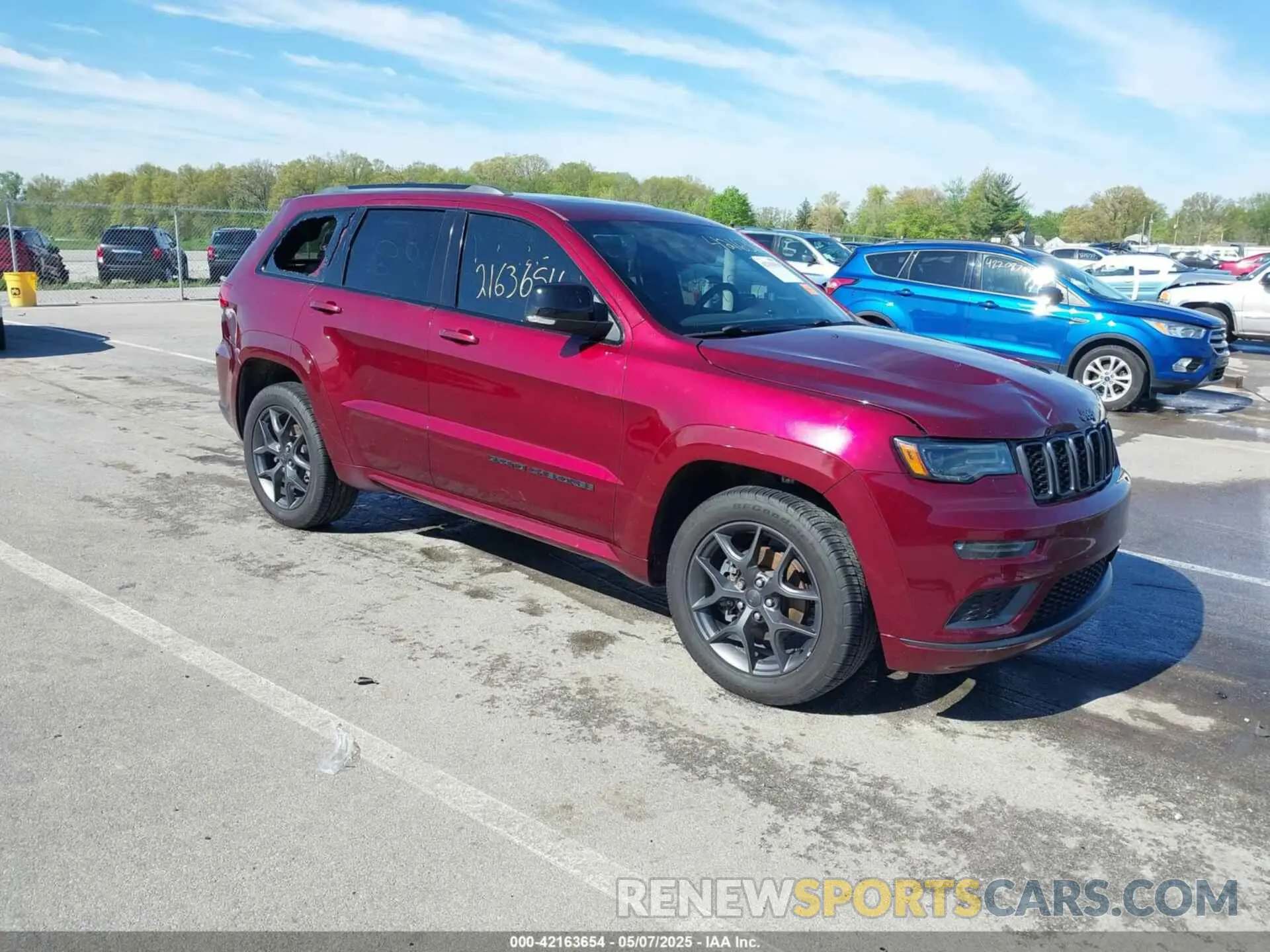 1 Photograph of a damaged car 1C4RJFBG9KC678135 JEEP GRAND CHEROKEE 2019