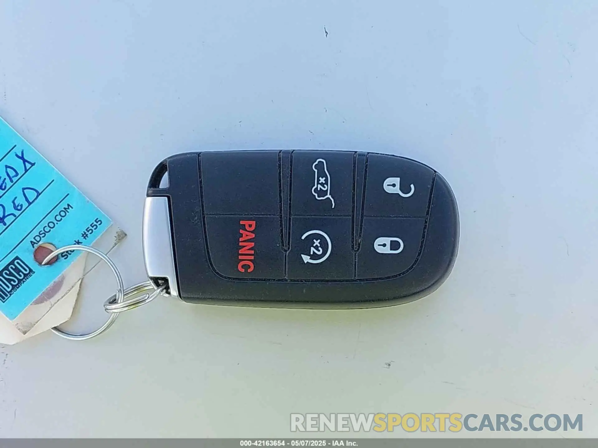 11 Photograph of a damaged car 1C4RJFBG9KC678135 JEEP GRAND CHEROKEE 2019
