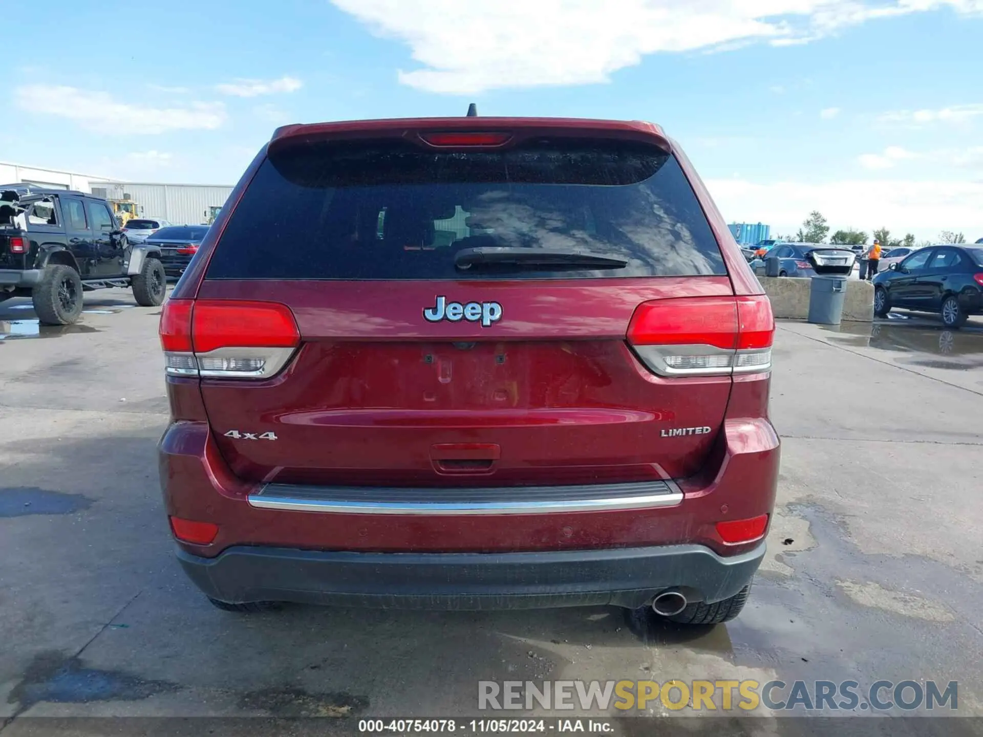 16 Photograph of a damaged car 1C4RJFBG9KC724143 JEEP GRAND CHEROKEE 2019