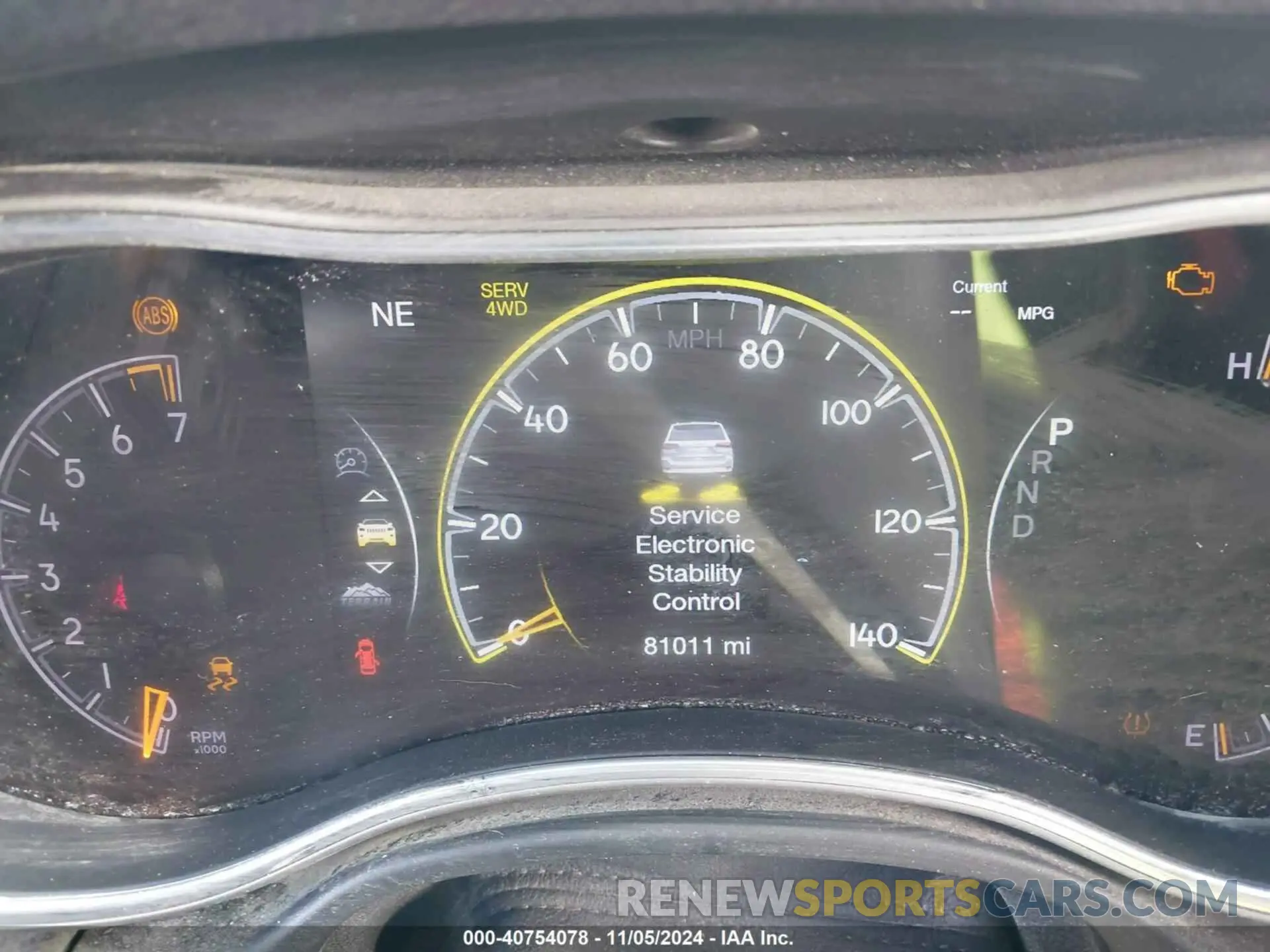 7 Photograph of a damaged car 1C4RJFBG9KC724143 JEEP GRAND CHEROKEE 2019