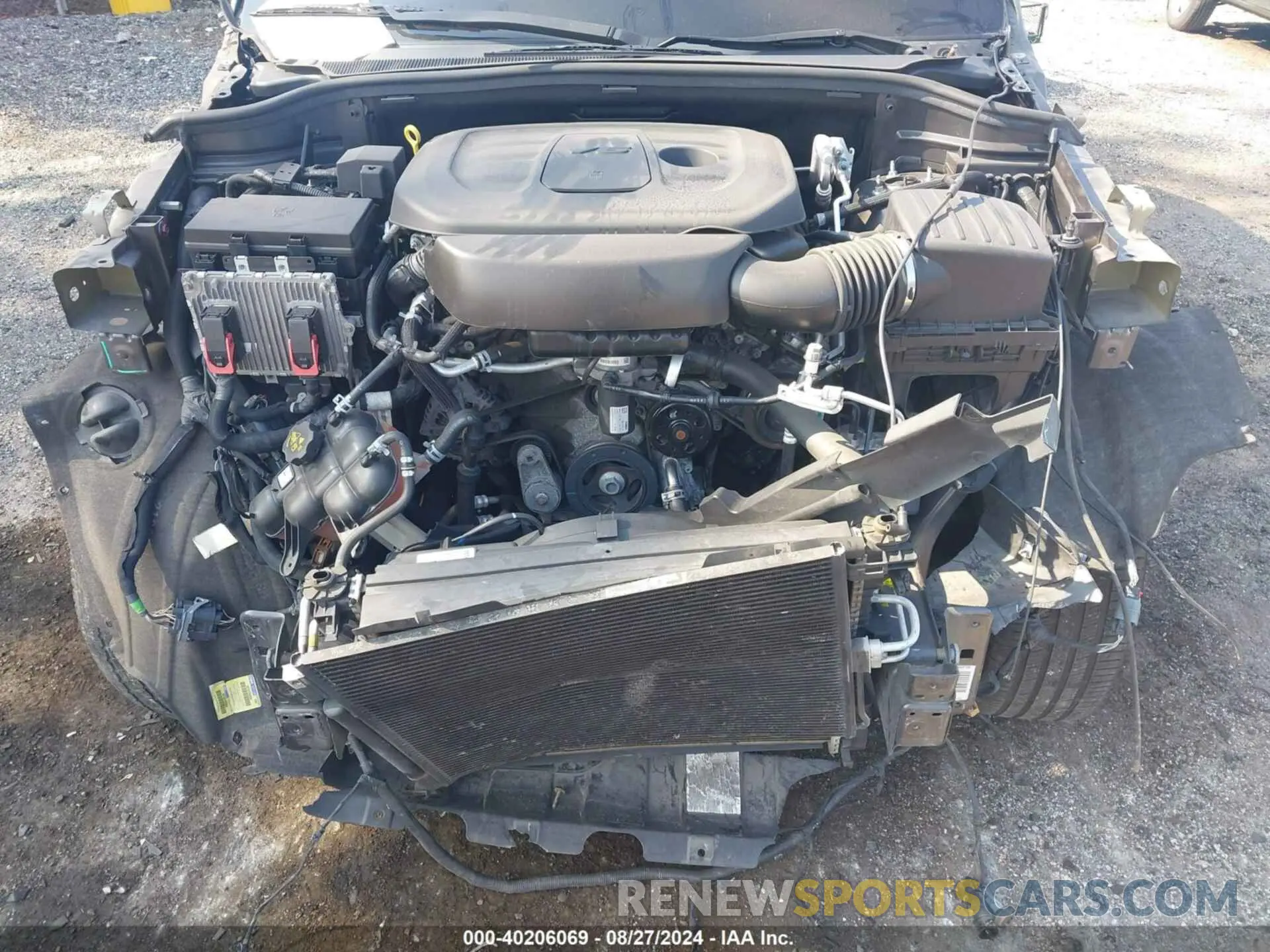 10 Photograph of a damaged car 1C4RJFBG9KC760446 JEEP GRAND CHEROKEE 2019