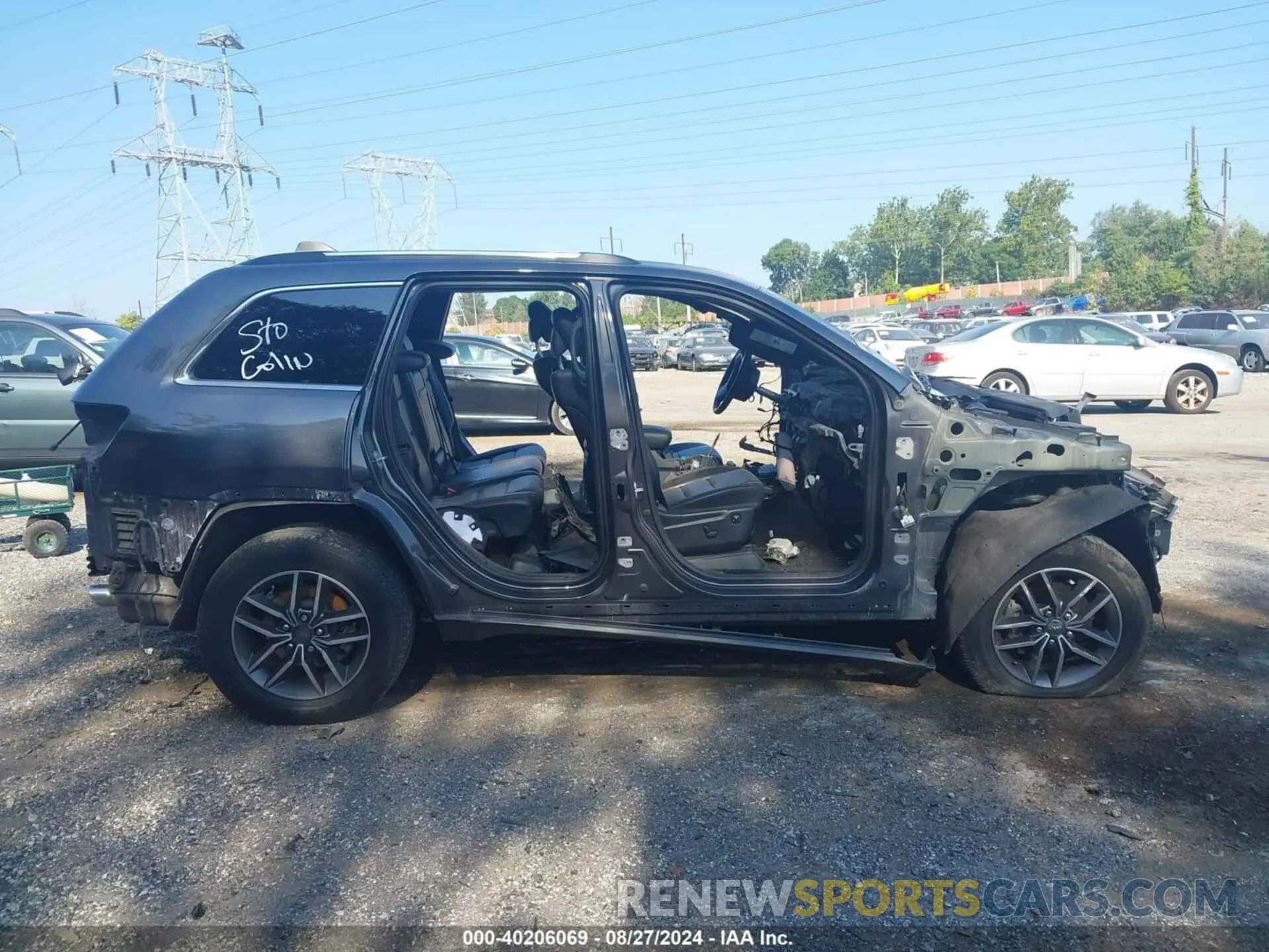 12 Photograph of a damaged car 1C4RJFBG9KC760446 JEEP GRAND CHEROKEE 2019