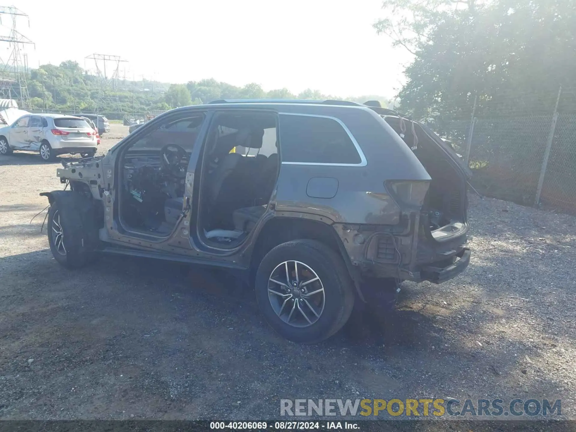 20 Photograph of a damaged car 1C4RJFBG9KC760446 JEEP GRAND CHEROKEE 2019