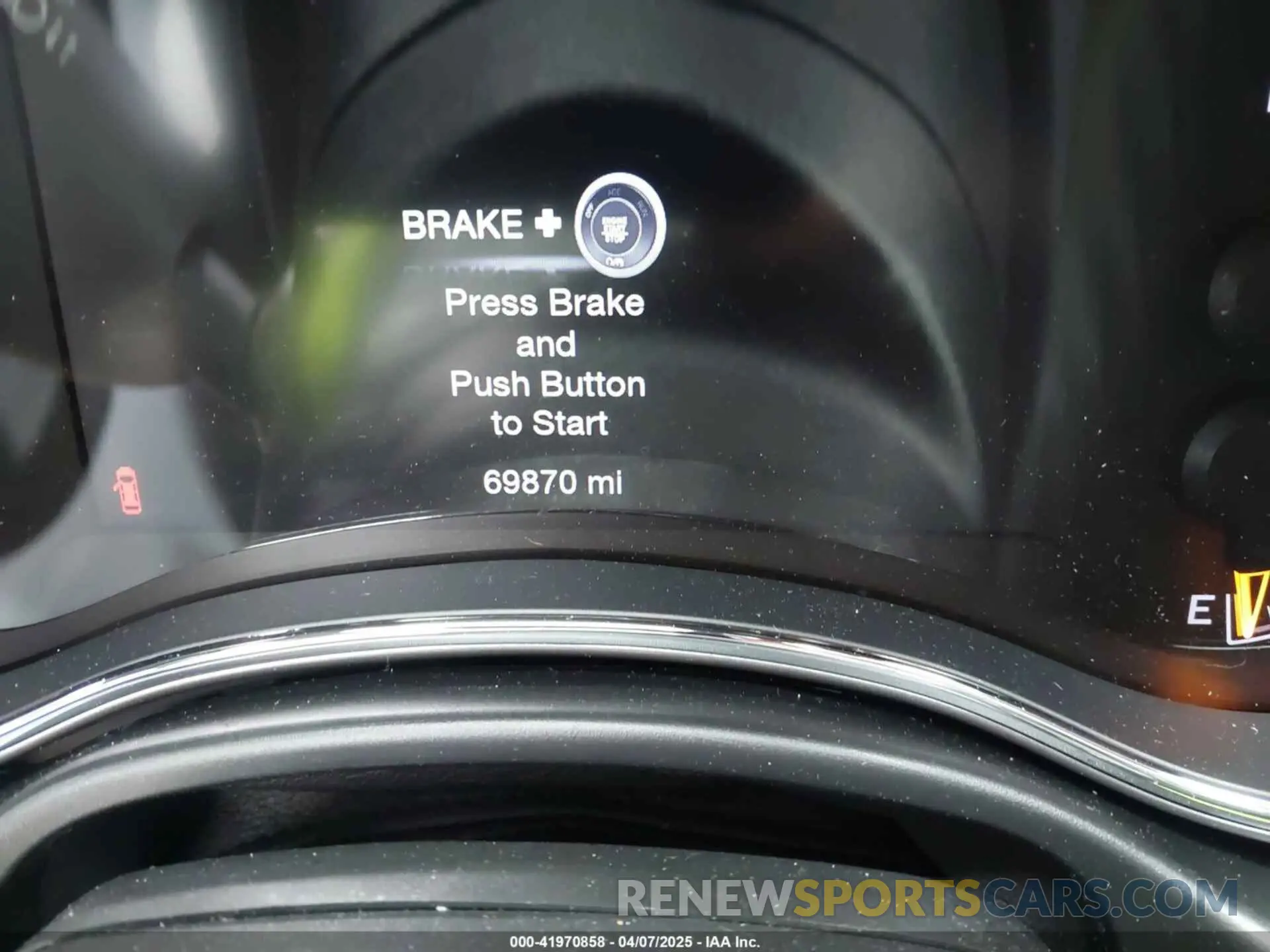 15 Photograph of a damaged car 1C4RJFBG9KC773620 JEEP GRAND CHEROKEE 2019