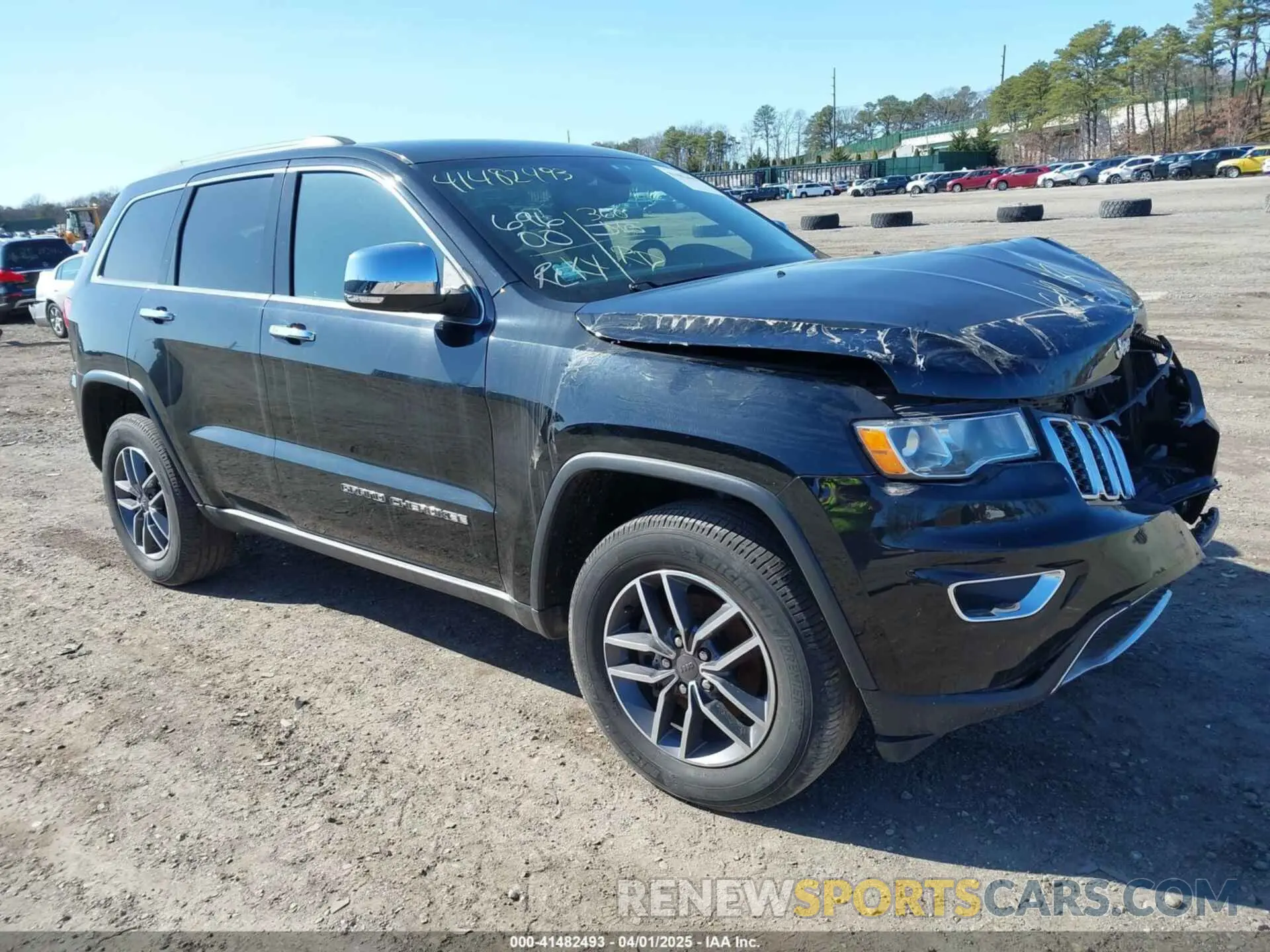 1 Photograph of a damaged car 1C4RJFBGXKC667340 JEEP GRAND CHEROKEE 2019