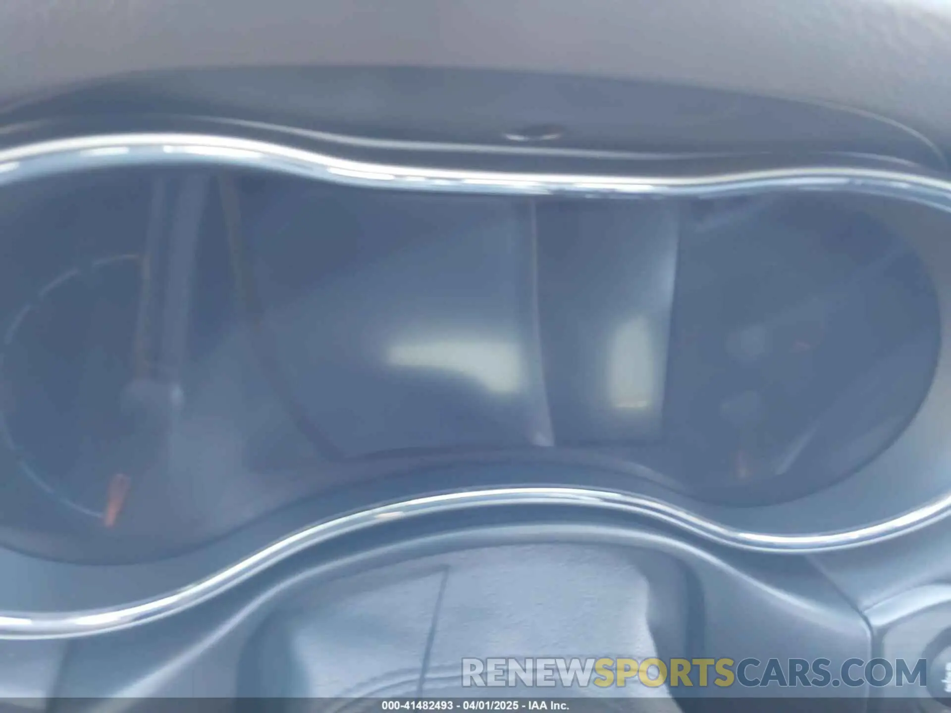 15 Photograph of a damaged car 1C4RJFBGXKC667340 JEEP GRAND CHEROKEE 2019