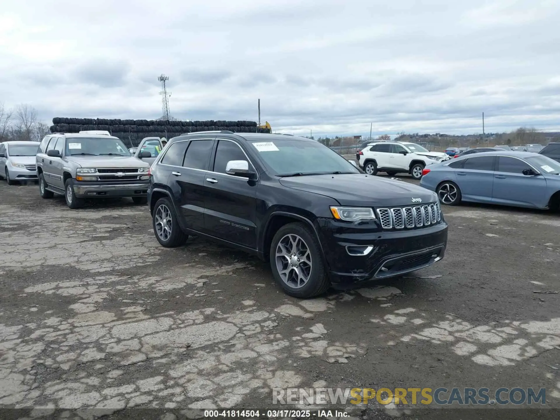1 Photograph of a damaged car 1C4RJFCG0KC554110 JEEP GRAND CHEROKEE 2019