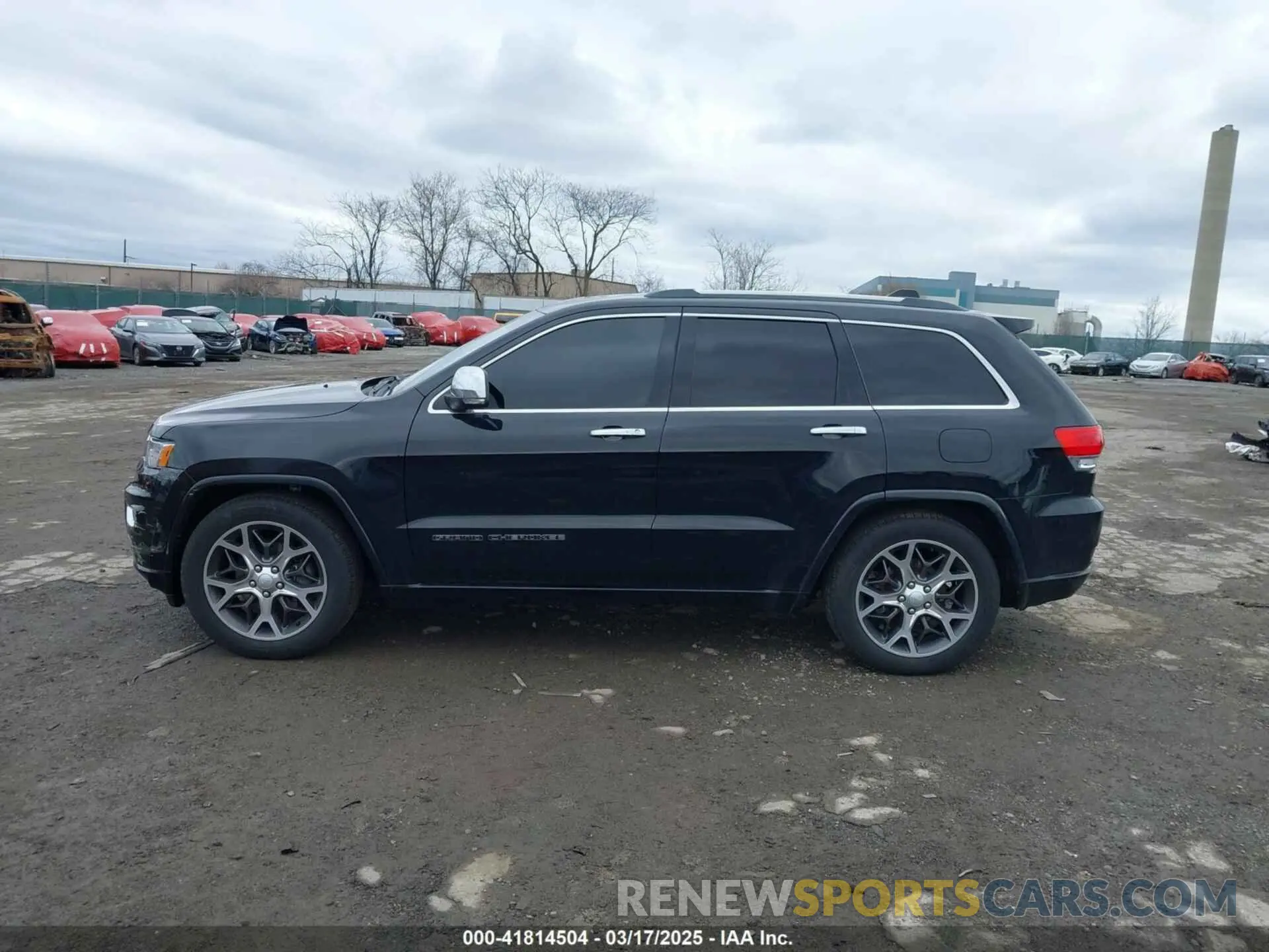 14 Photograph of a damaged car 1C4RJFCG0KC554110 JEEP GRAND CHEROKEE 2019