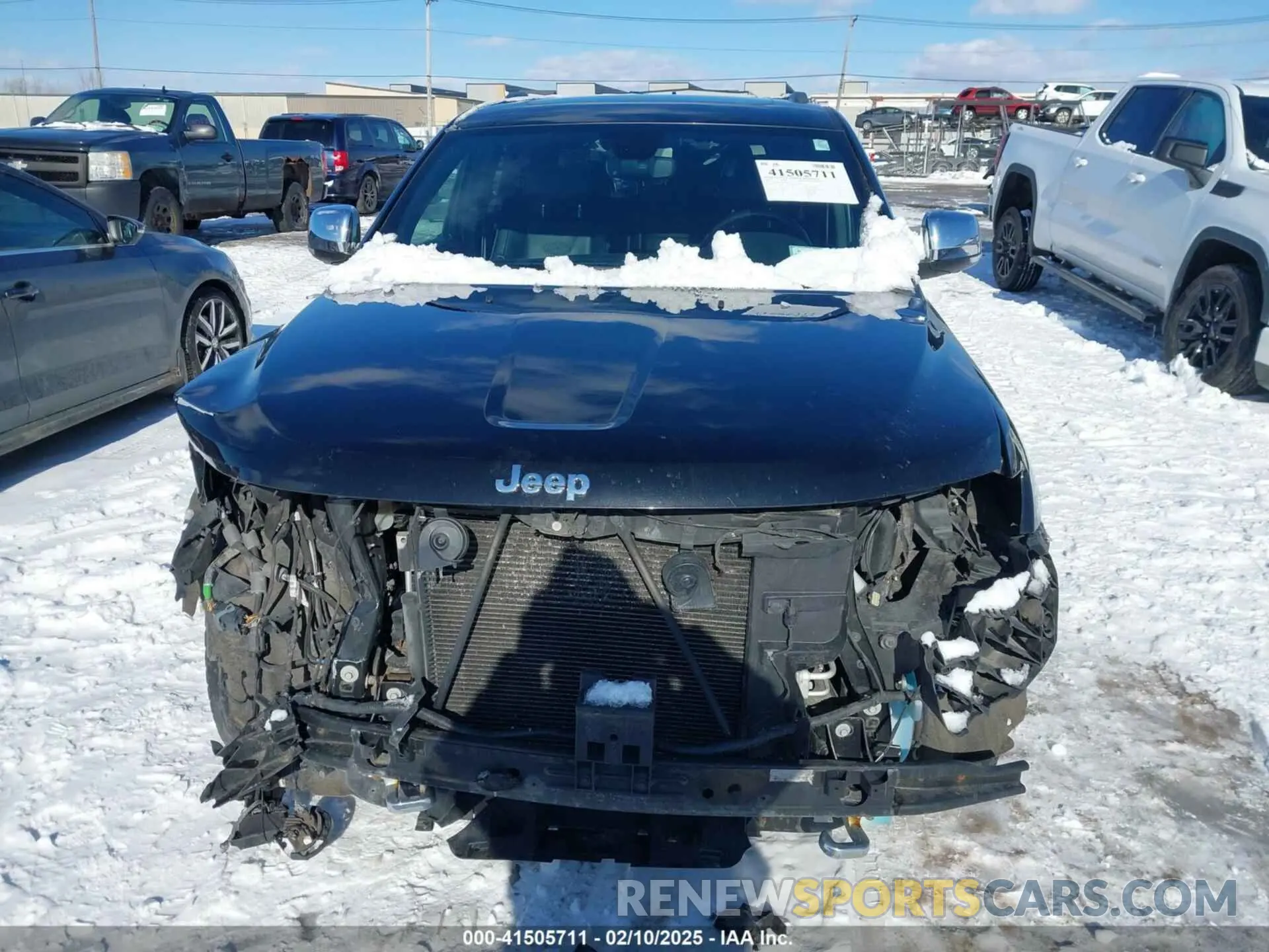 13 Photograph of a damaged car 1C4RJFCG4KC583691 JEEP GRAND CHEROKEE 2019