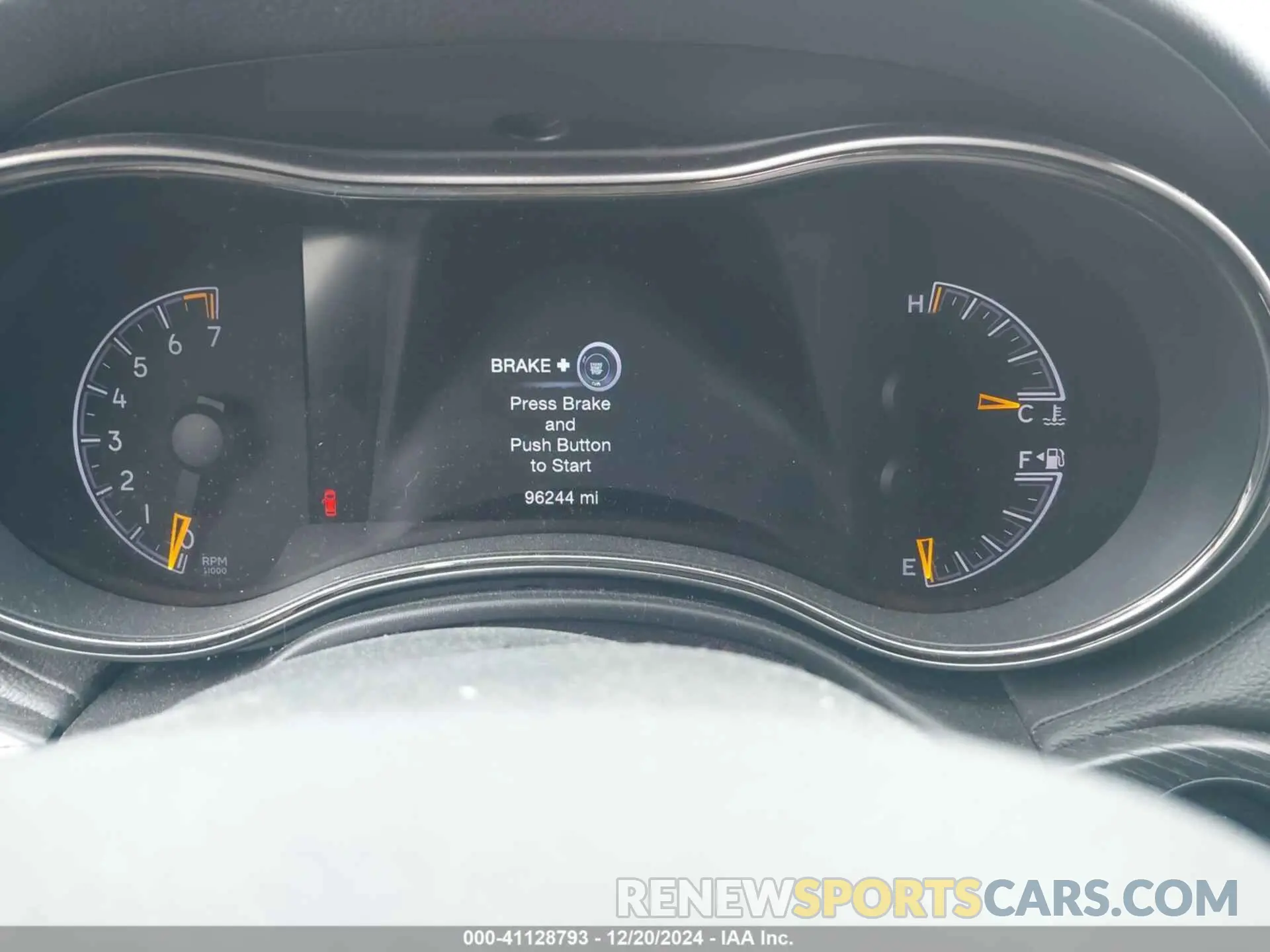 7 Photograph of a damaged car 1C4RJFCG9KC566594 JEEP GRAND CHEROKEE 2019