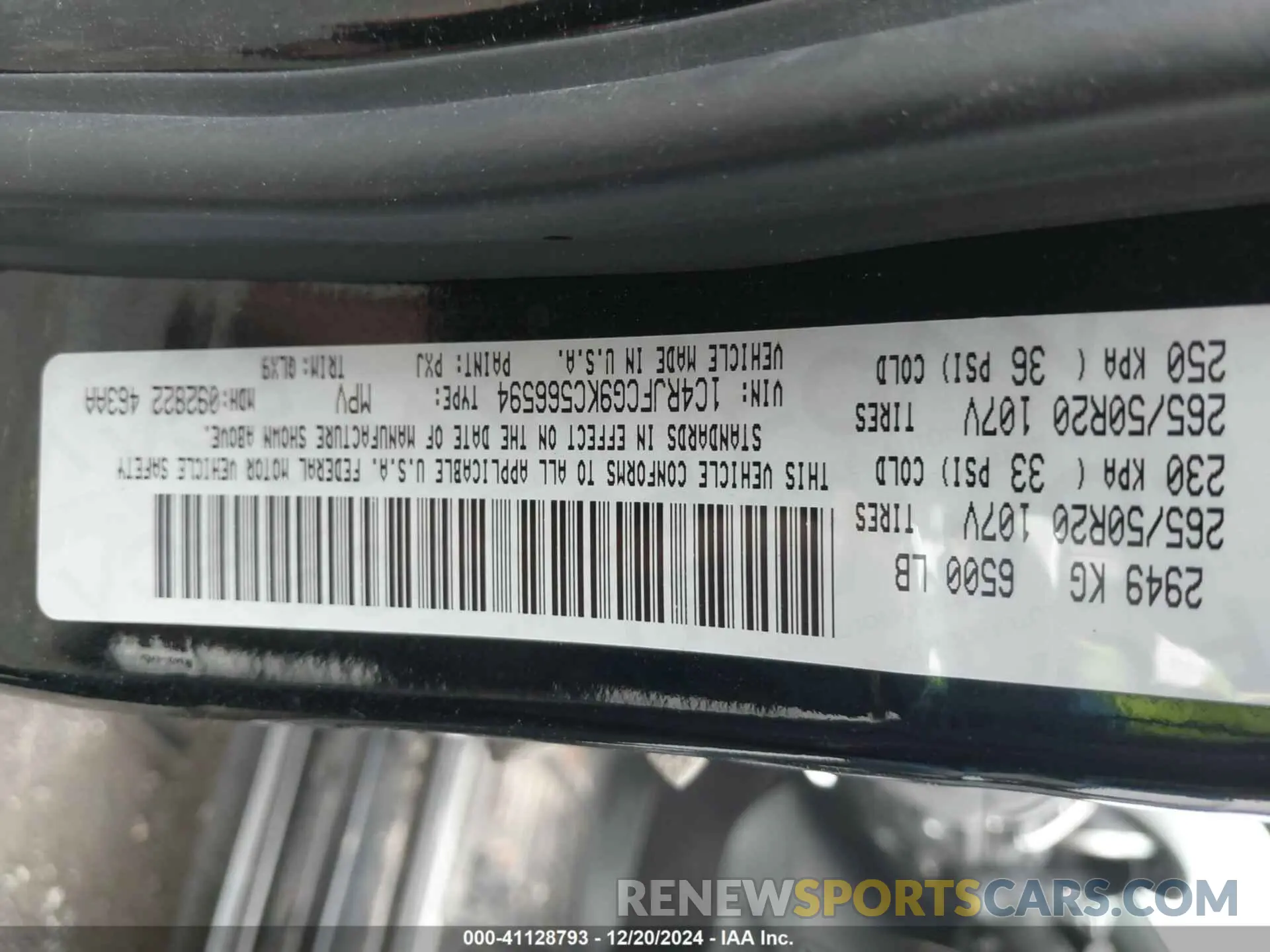 9 Photograph of a damaged car 1C4RJFCG9KC566594 JEEP GRAND CHEROKEE 2019